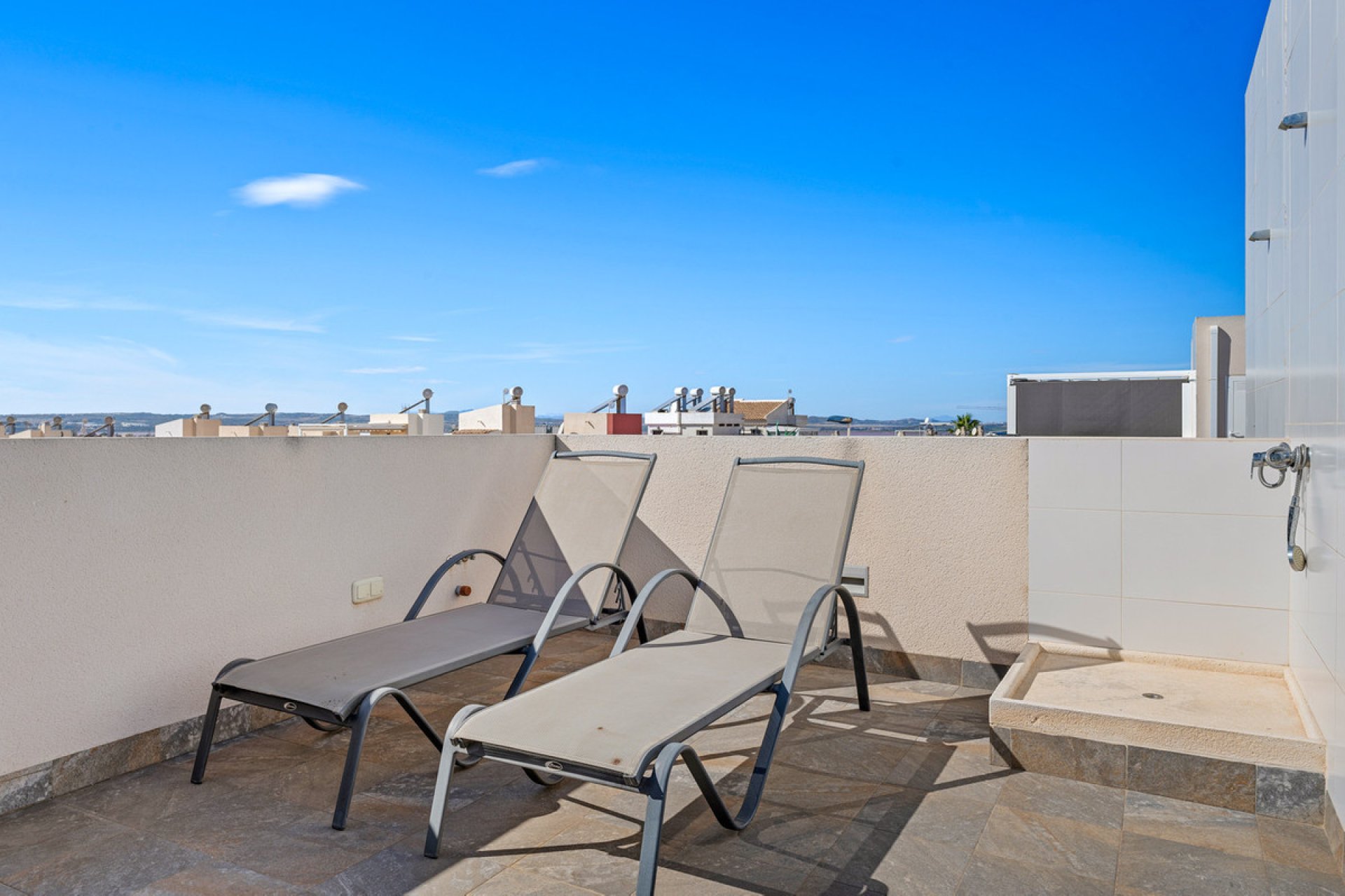 Használt ingatlanok - Town House -
Torrevieja - Torrevieja Centro