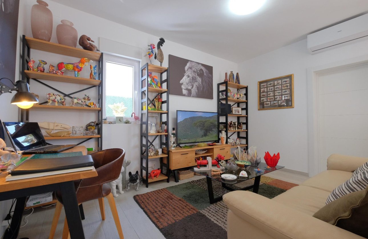 Használt ingatlanok - Villa -
Alcalalí - Alcalalí Centro