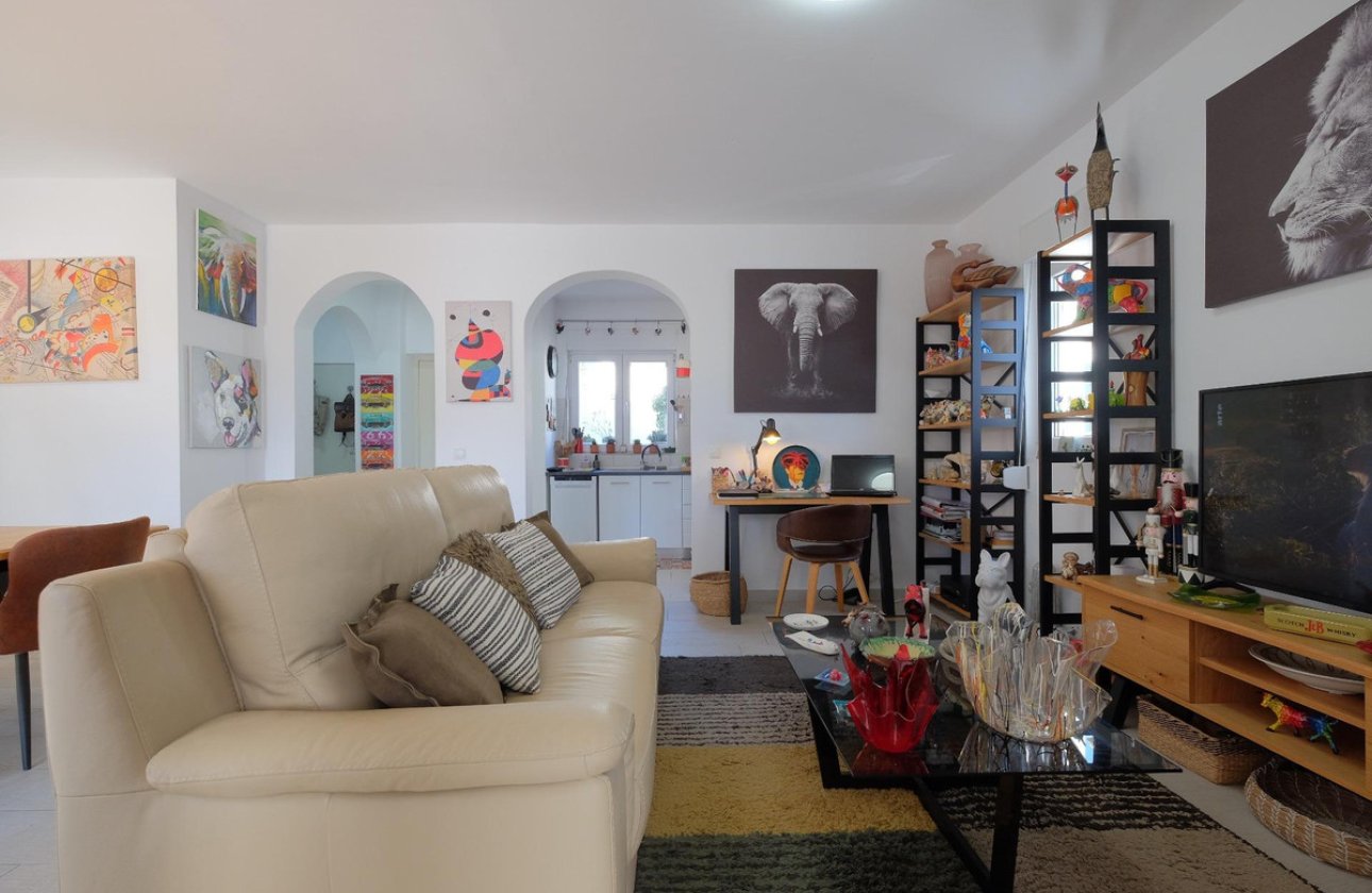 Használt ingatlanok - Villa -
Alcalalí - Alcalalí Centro