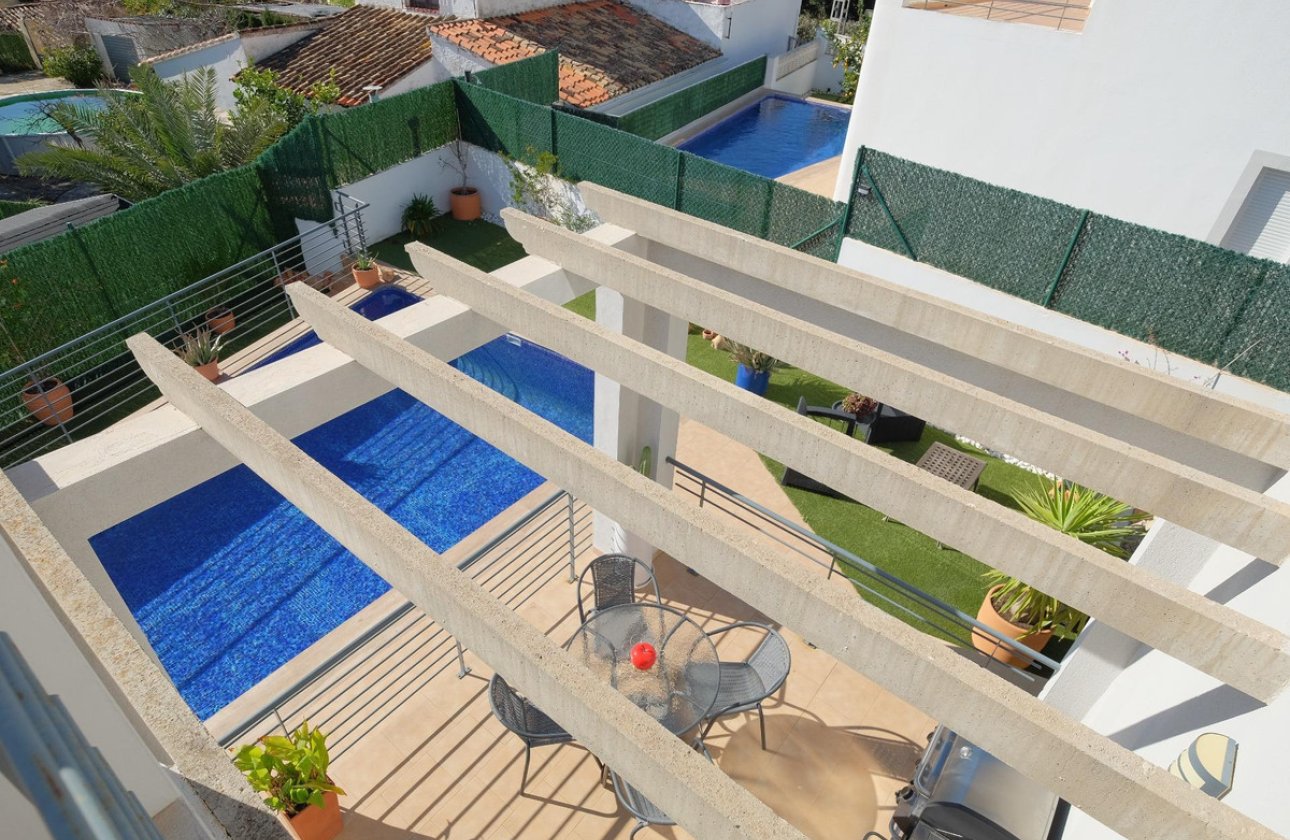 Használt ingatlanok - Villa -
Alcalalí - Alcalalí Centro