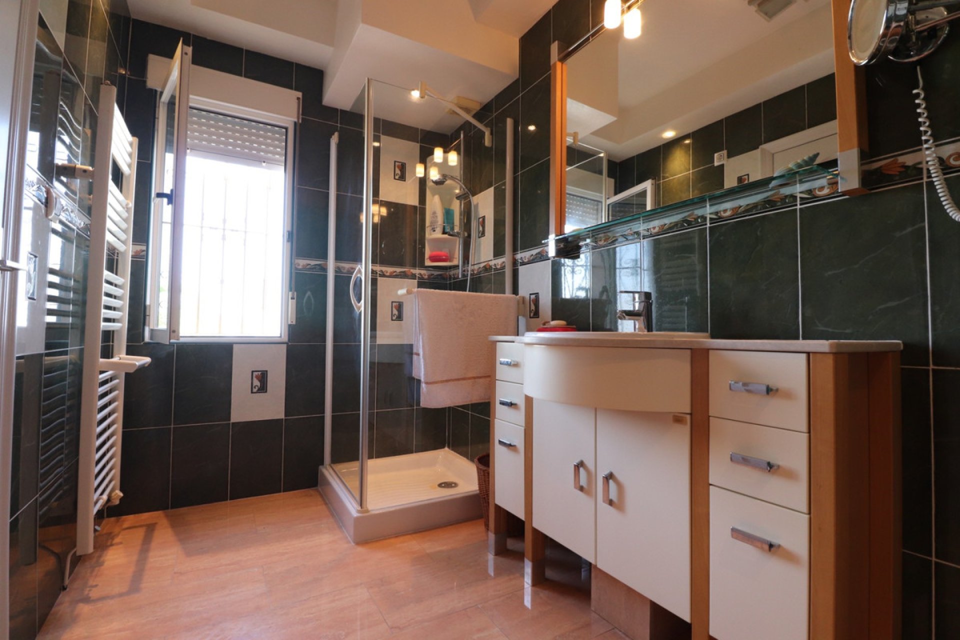 Használt ingatlanok - Villa -
Algorfa - Algorfa Centro