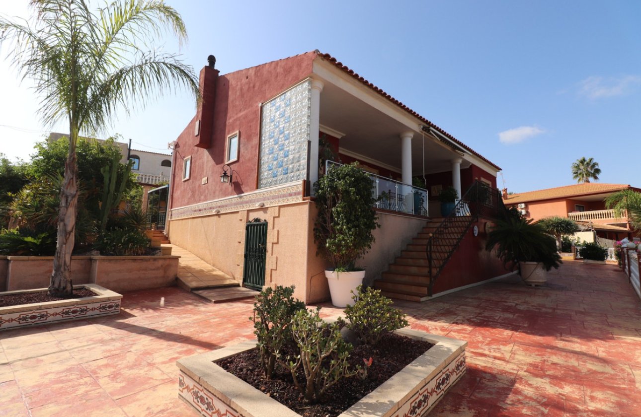 Használt ingatlanok - Villa -
Algorfa - Algorfa Centro