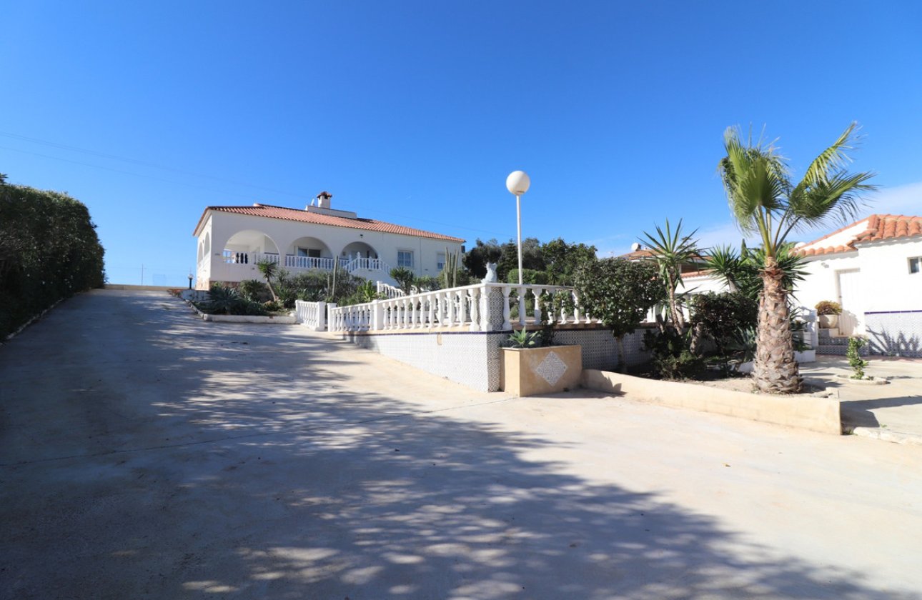 Használt ingatlanok - Villa -
Algorfa - Algorfa Centro
