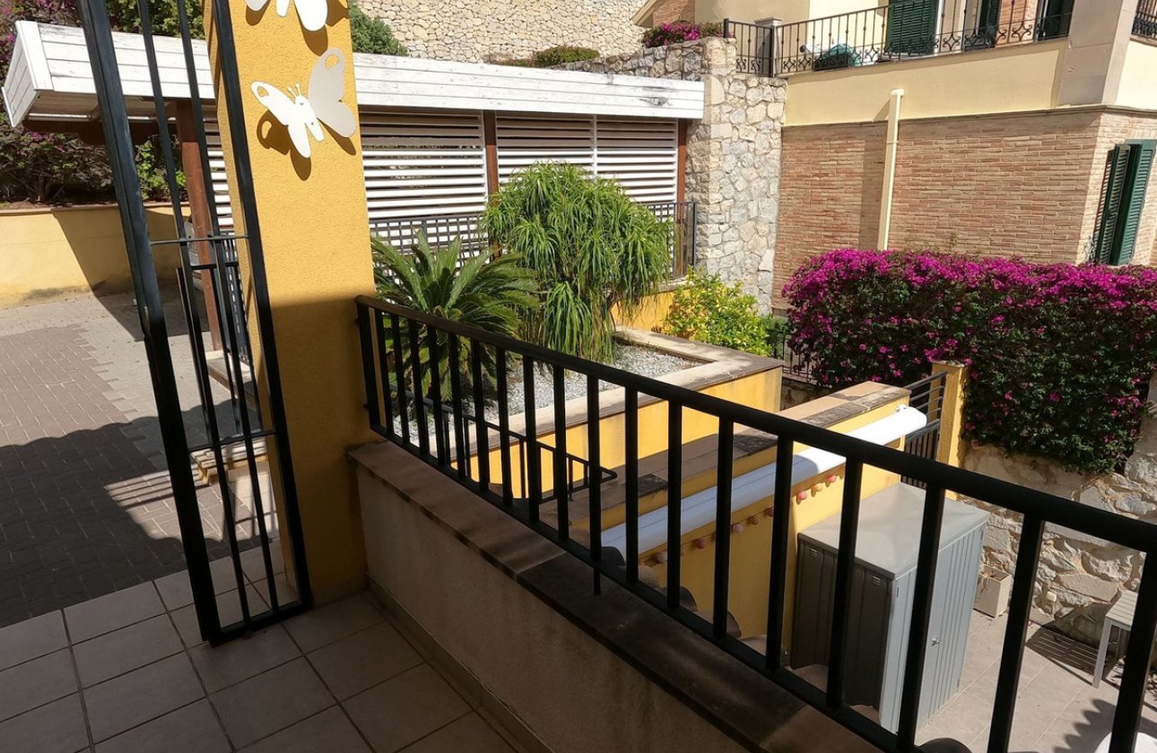 Használt ingatlanok - Villa -
Algorfa - La Finca Golf