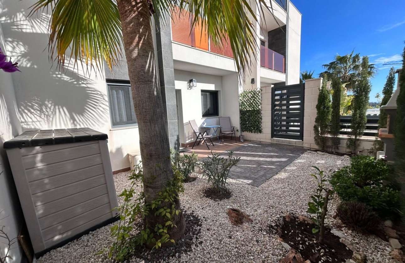 Használt ingatlanok - Villa -
Alicante - Alicante Centro