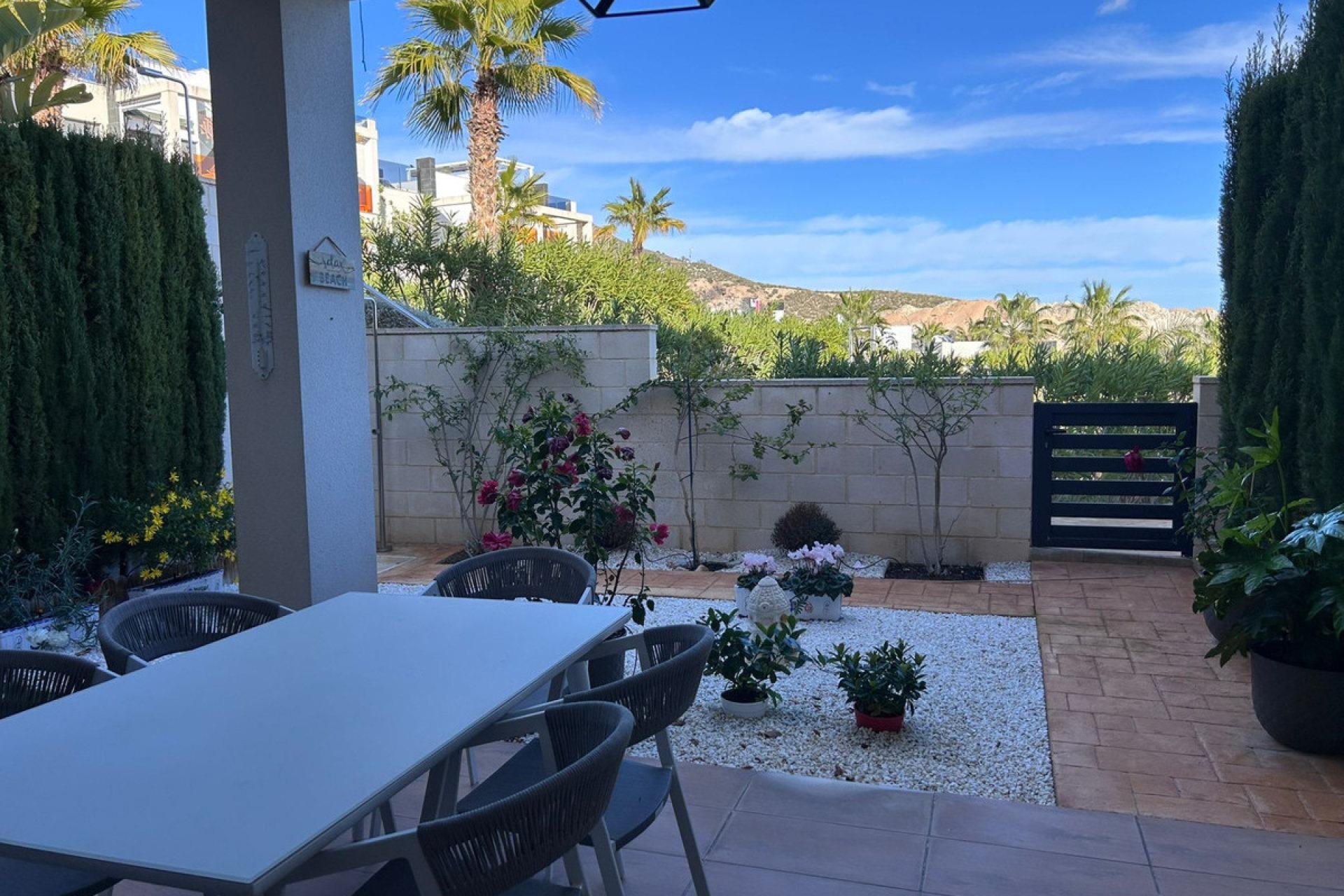 Használt ingatlanok - Villa -
Alicante - Alicante Centro