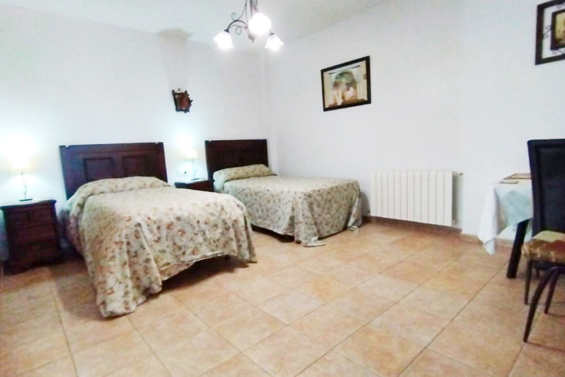 Használt ingatlanok - Villa -
Alicante City - La Torreta