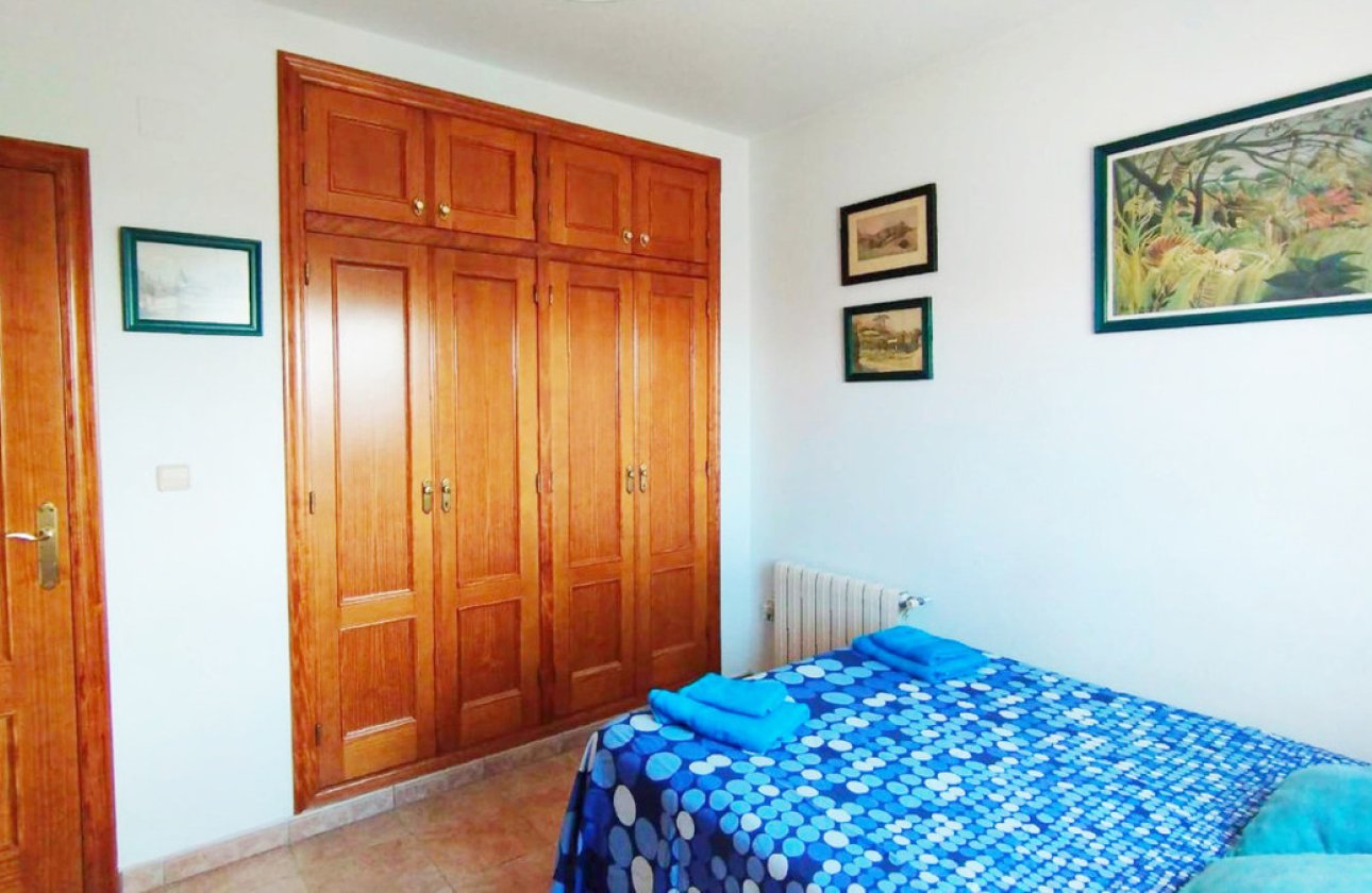 Használt ingatlanok - Villa -
Alicante City - La Torreta