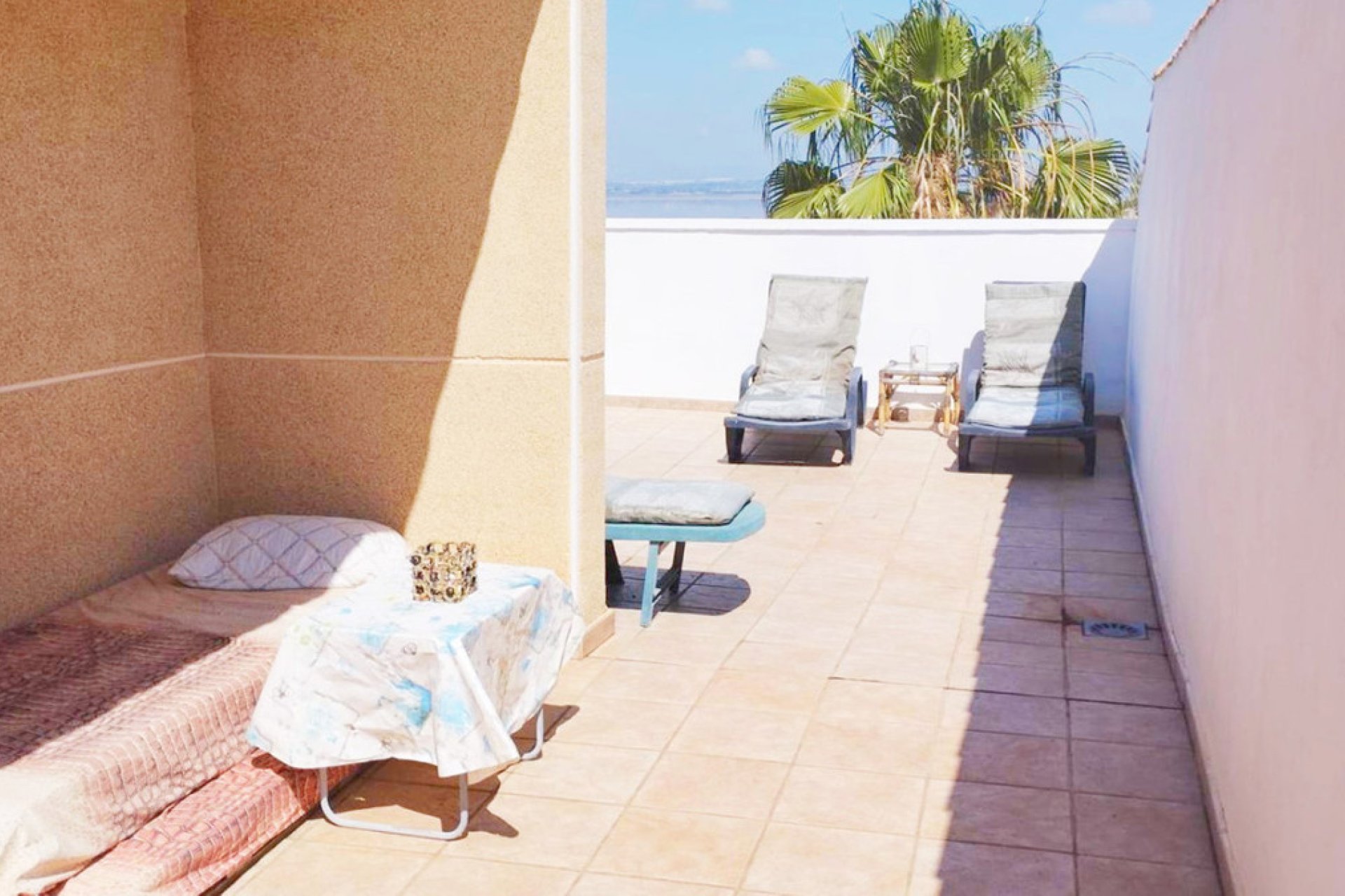 Használt ingatlanok - Villa -
Alicante City - La Torreta