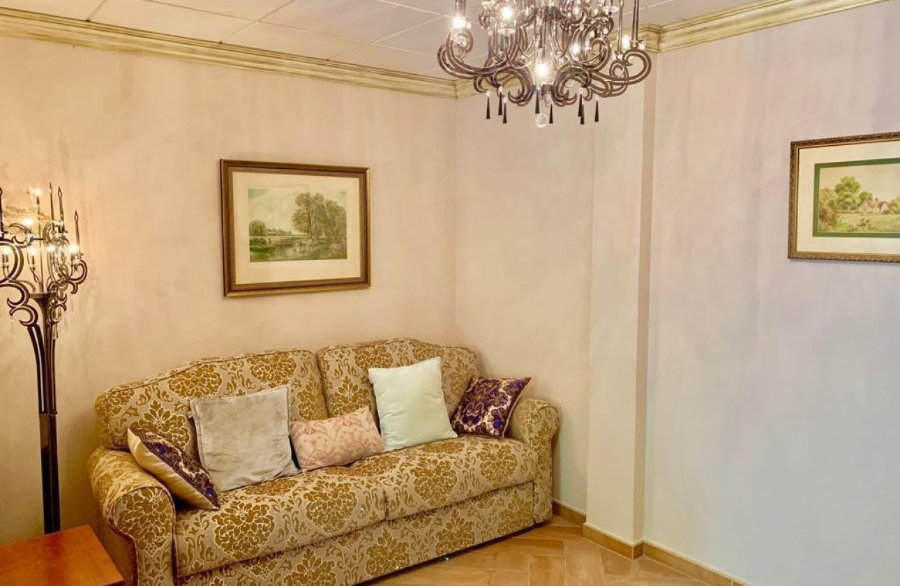 Használt ingatlanok - Villa -
Altea - Altea Centro