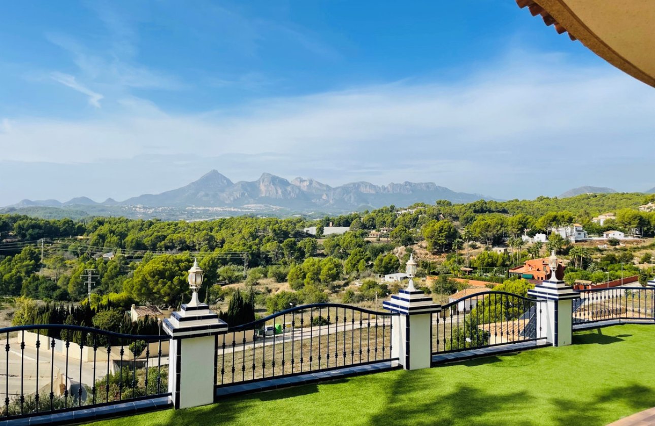 Használt ingatlanok - Villa -
Altea - Altea Centro