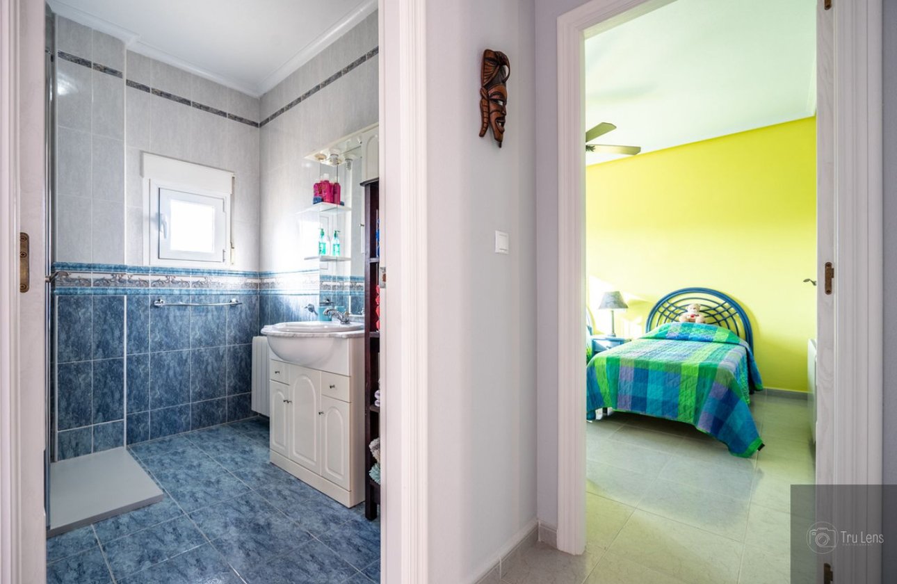 Használt ingatlanok - Villa -
Benejúzar - Benejuzar Centro