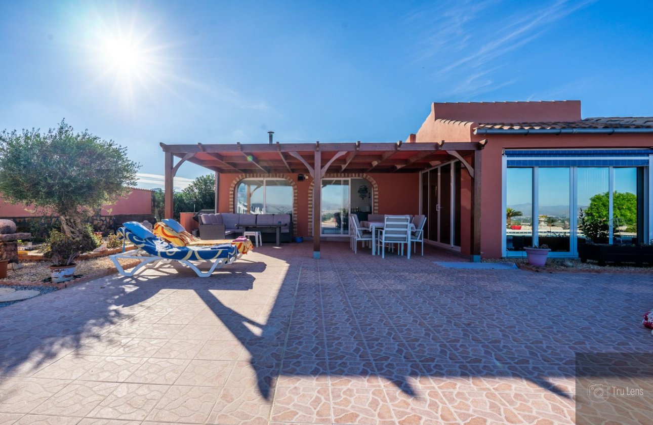 Használt ingatlanok - Villa -
Benejúzar - Benejuzar Centro