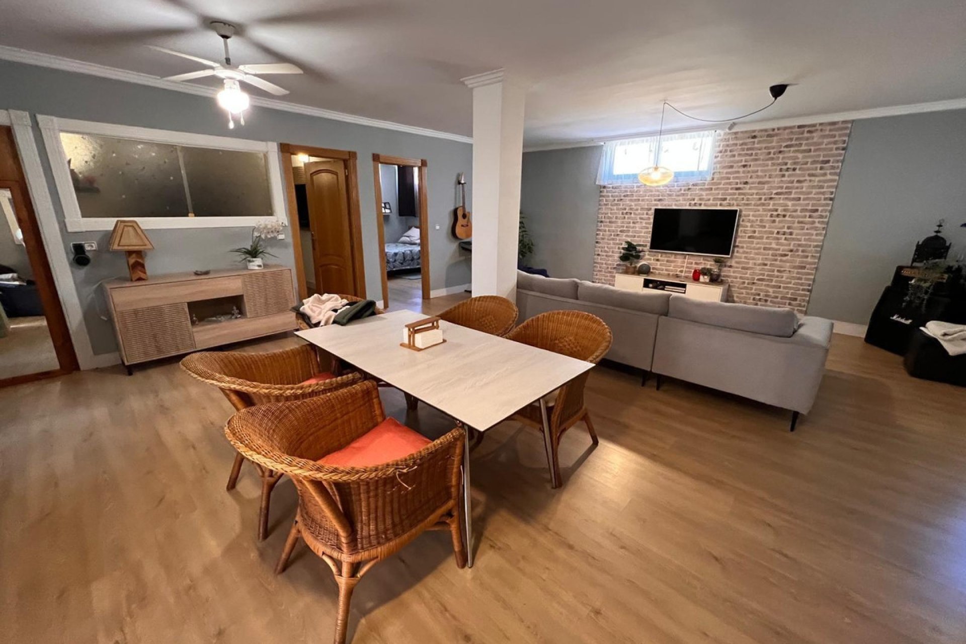 Használt ingatlanok - Villa -
Benidorm - Benidorm Centro