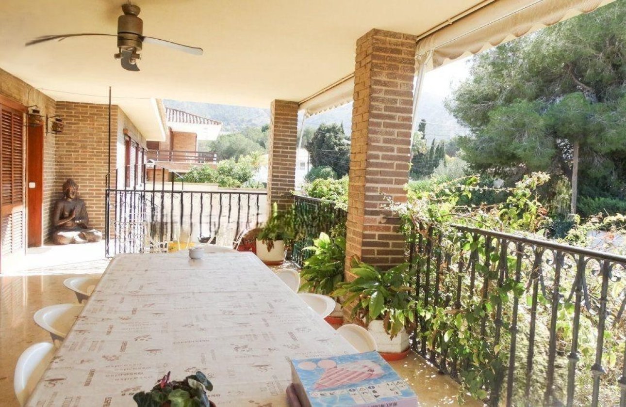 Használt ingatlanok - Villa -
Benidorm - Benidorm Centro