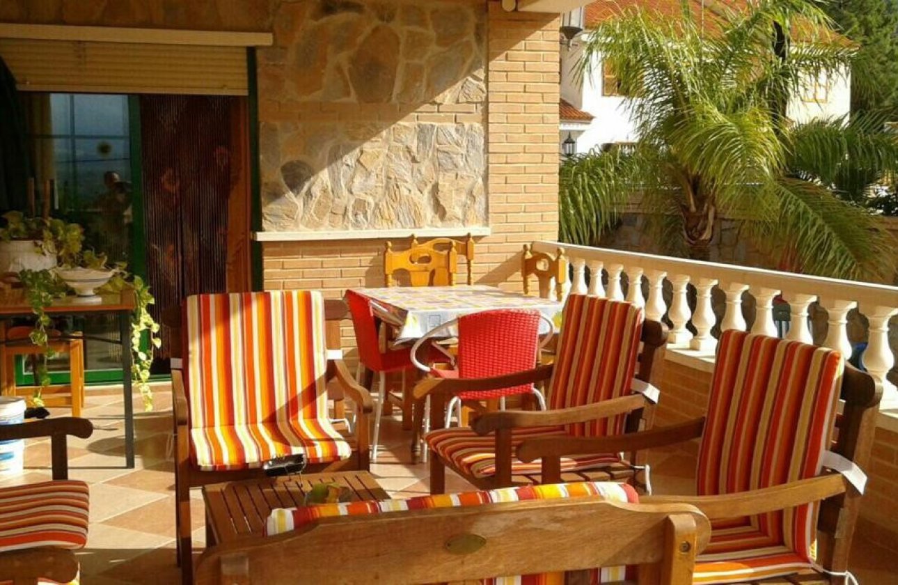 Használt ingatlanok - Villa -
Benidorm - Benidorm Centro