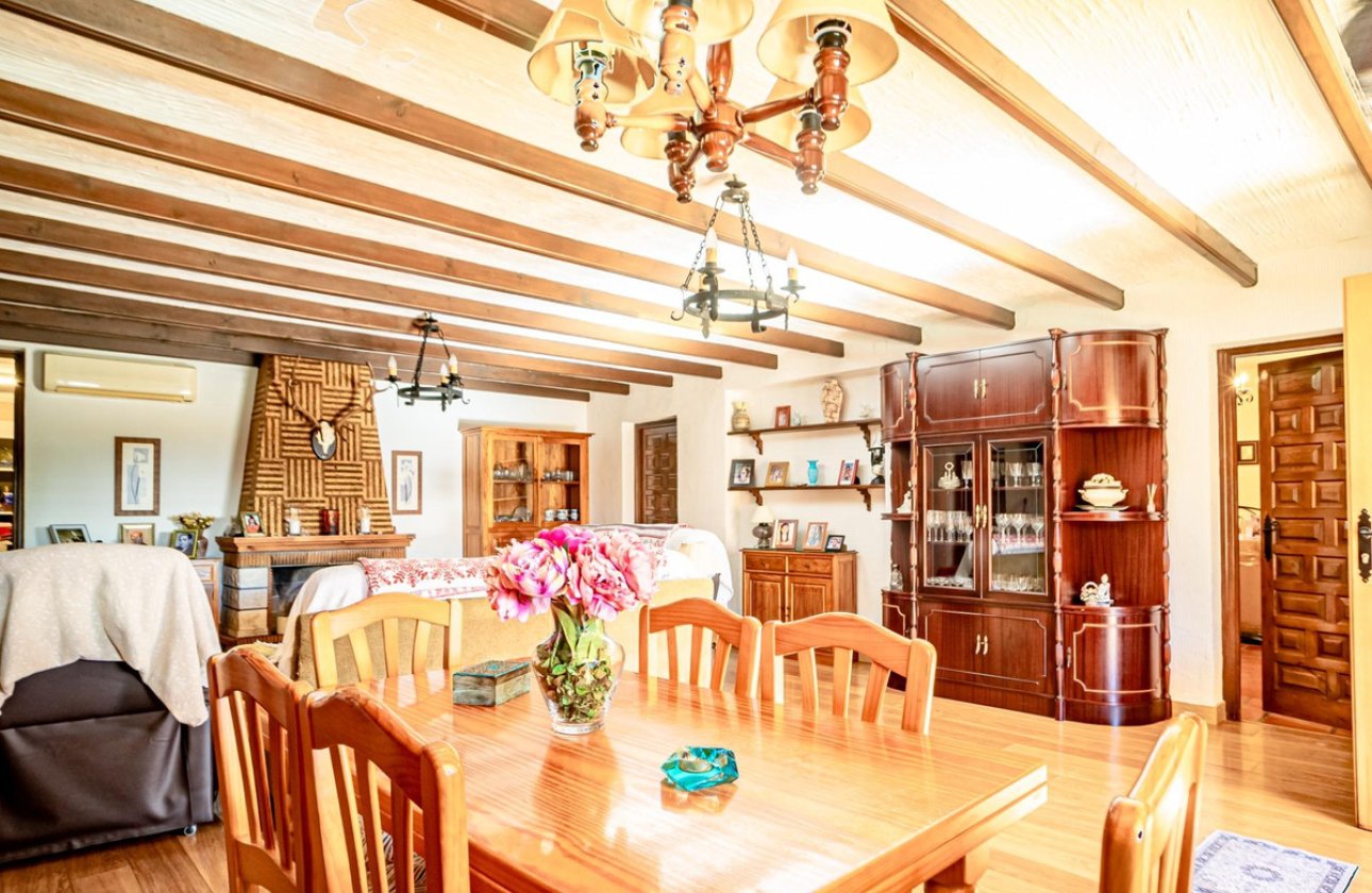 Használt ingatlanok - Villa -
Benidorm - Benidorm Centro