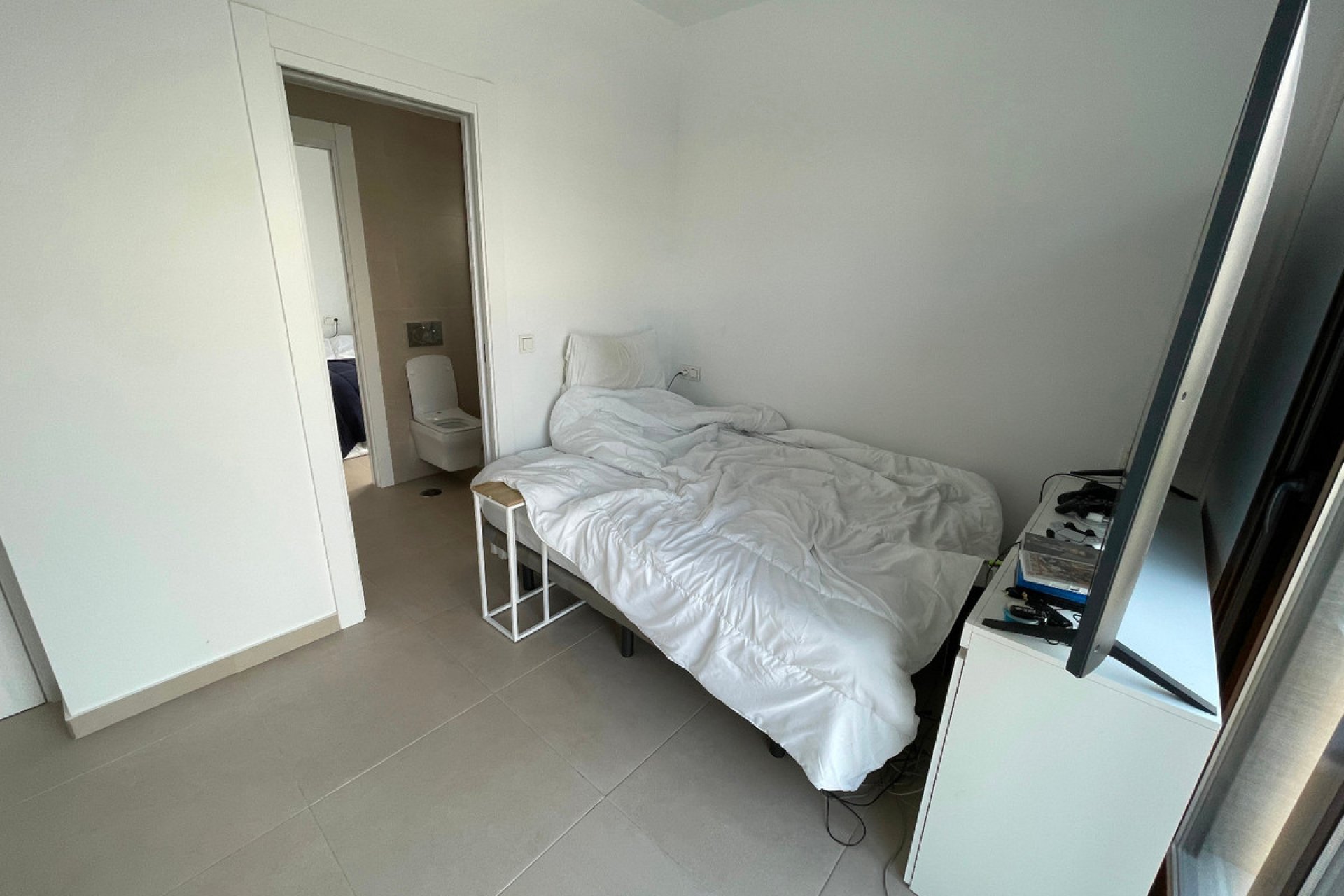 Használt ingatlanok - Villa -
Benijofar