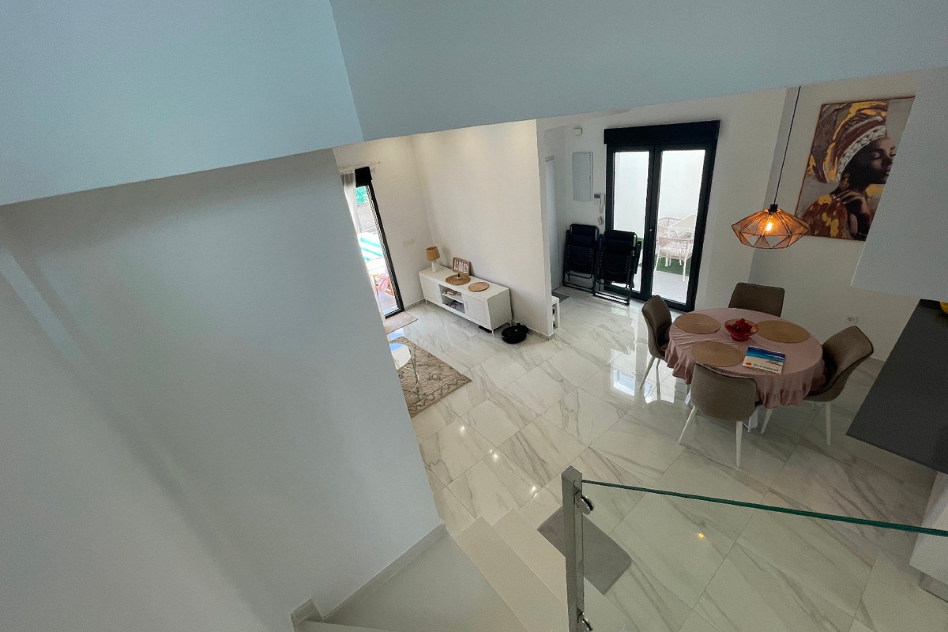 Használt ingatlanok - Villa -
Benijofar