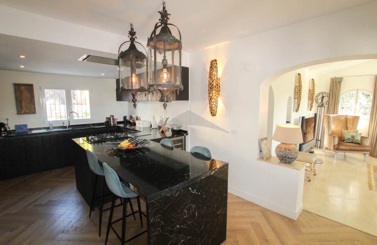 Használt ingatlanok - Villa -
Benissa - Benissa Centro