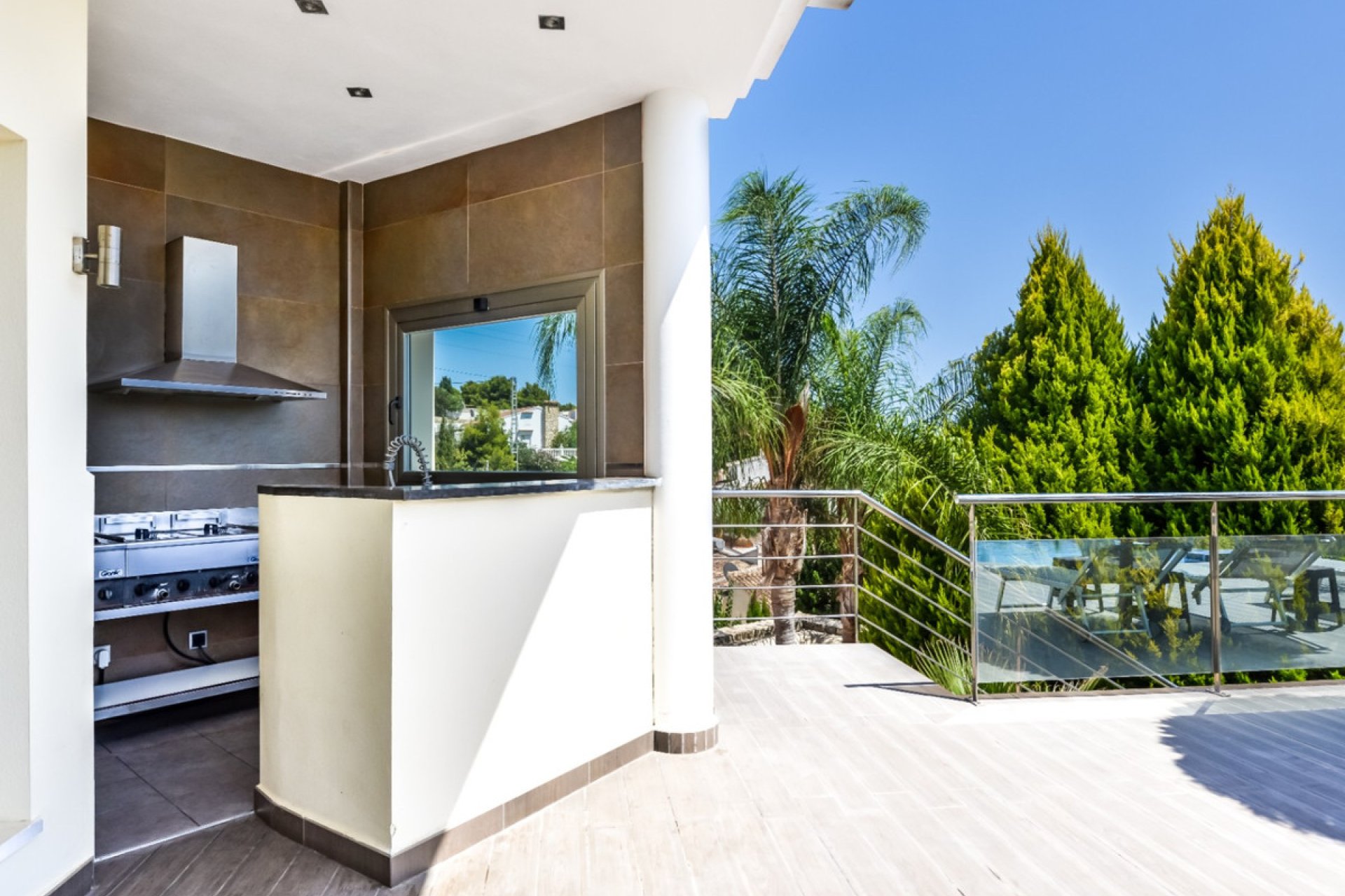 Használt ingatlanok - Villa -
Benissa - La Fustera