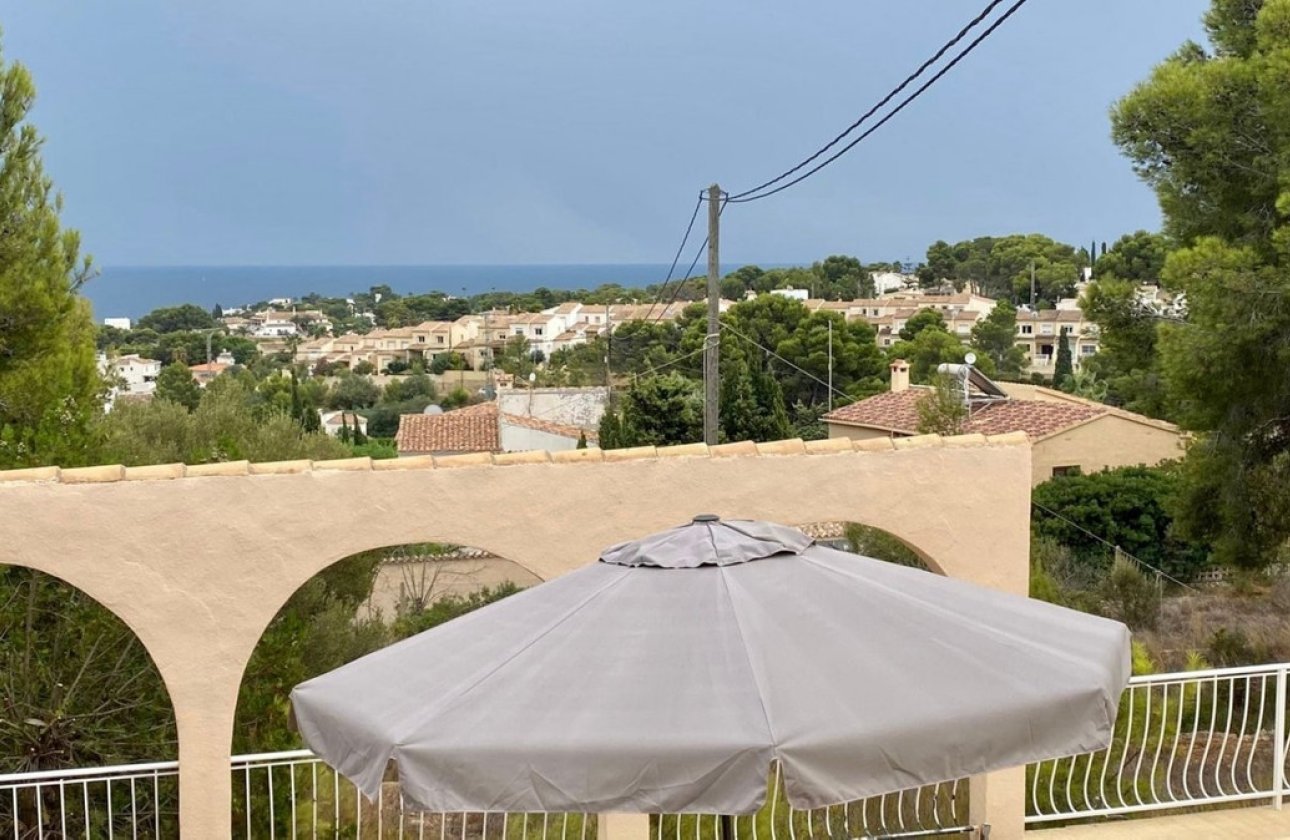 Használt ingatlanok - Villa -
Benissa - La Fustera