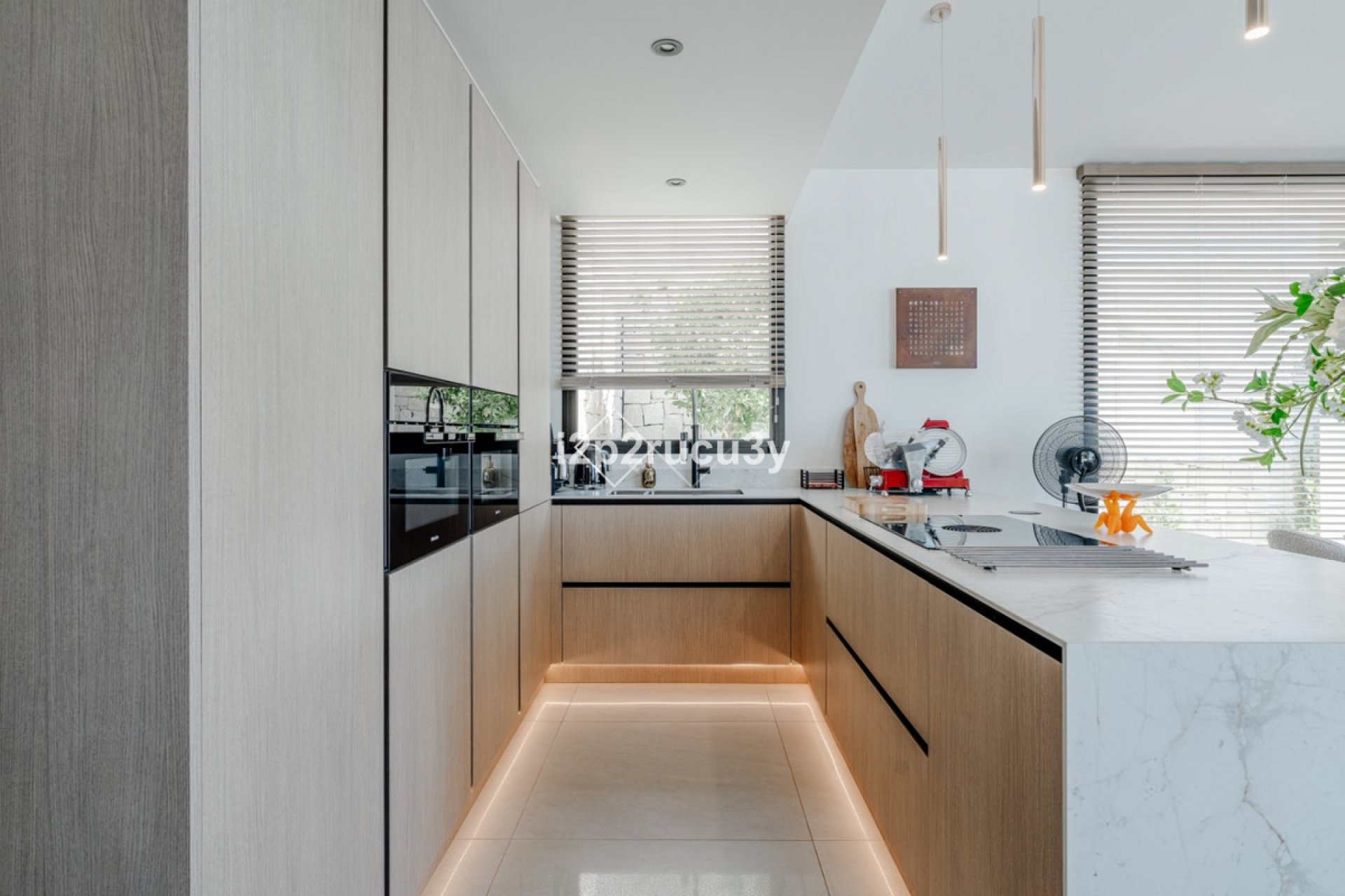 Használt ingatlanok - Villa -
Benissa - Pedramala