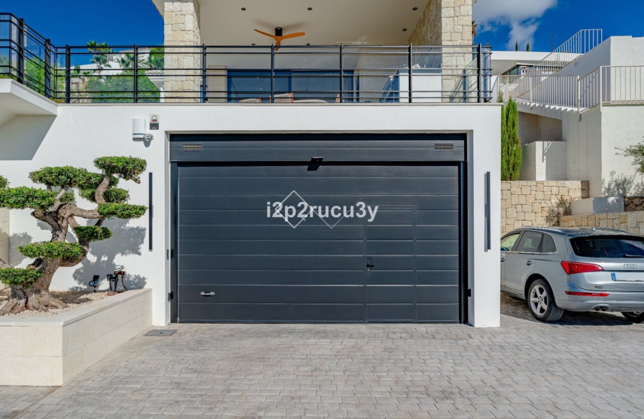 Használt ingatlanok - Villa -
Benissa - Pedramala