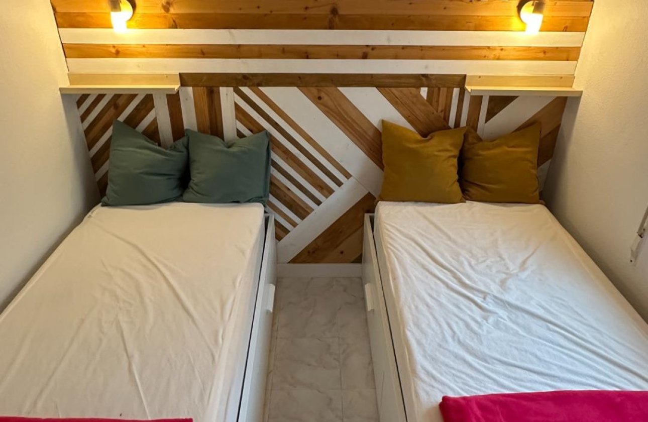 Használt ingatlanok - Villa -
Benitachell - Benitachell Centro