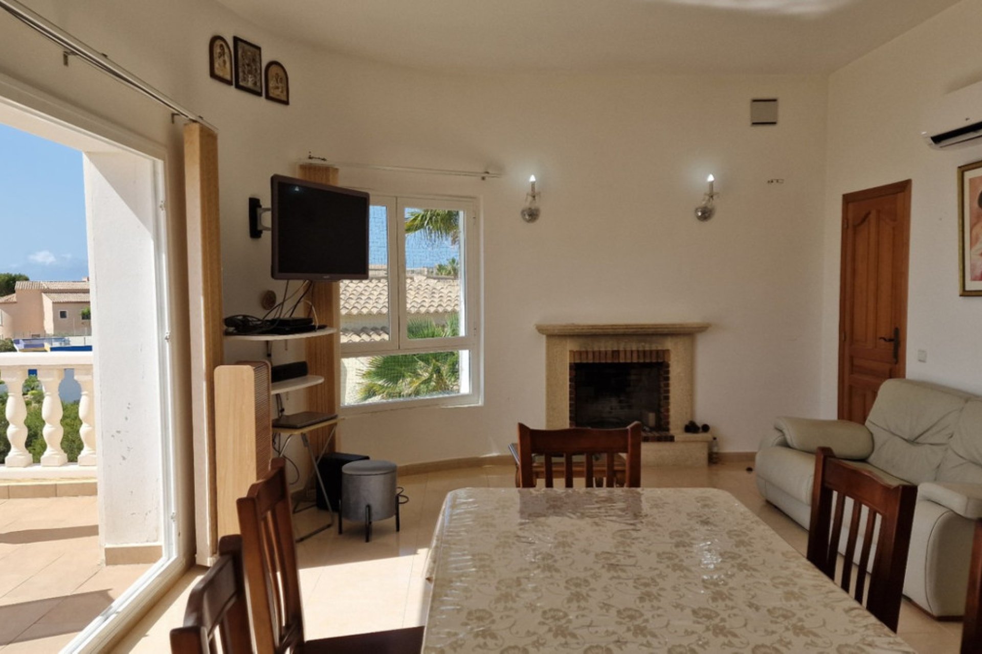 Használt ingatlanok - Villa -
Benitachell - Benitachell Centro