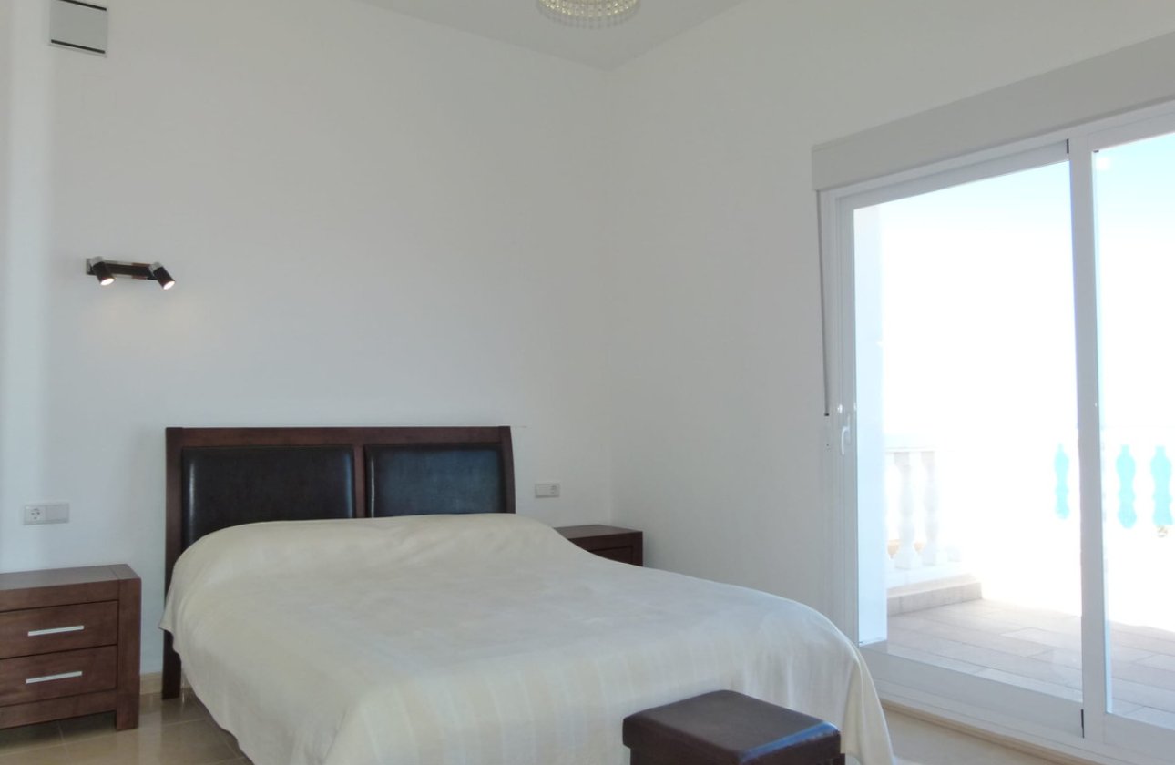 Használt ingatlanok - Villa -
Benitachell - Cumbre del Sol