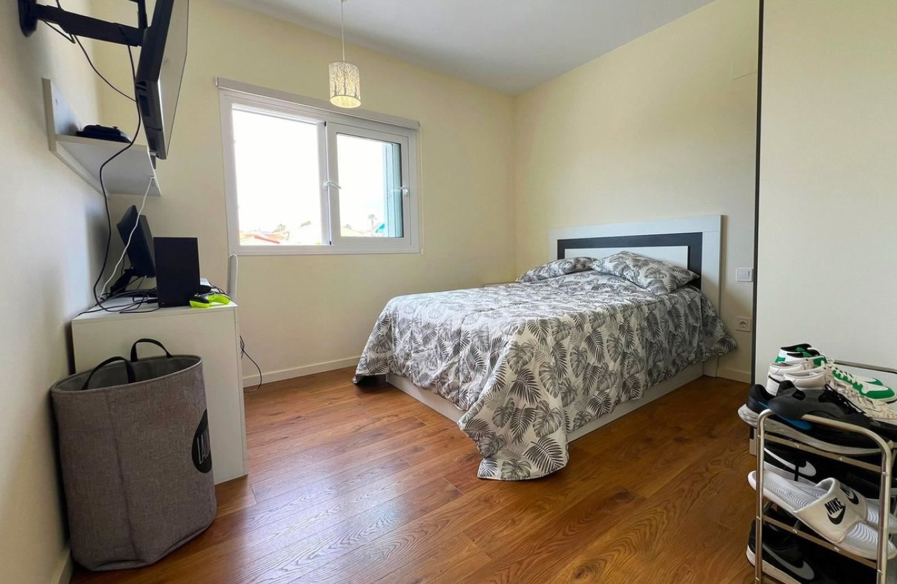 Használt ingatlanok - Villa -
Bigastro