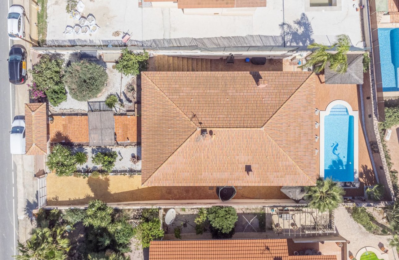 Használt ingatlanok - Villa -
Busot - Busot Centro