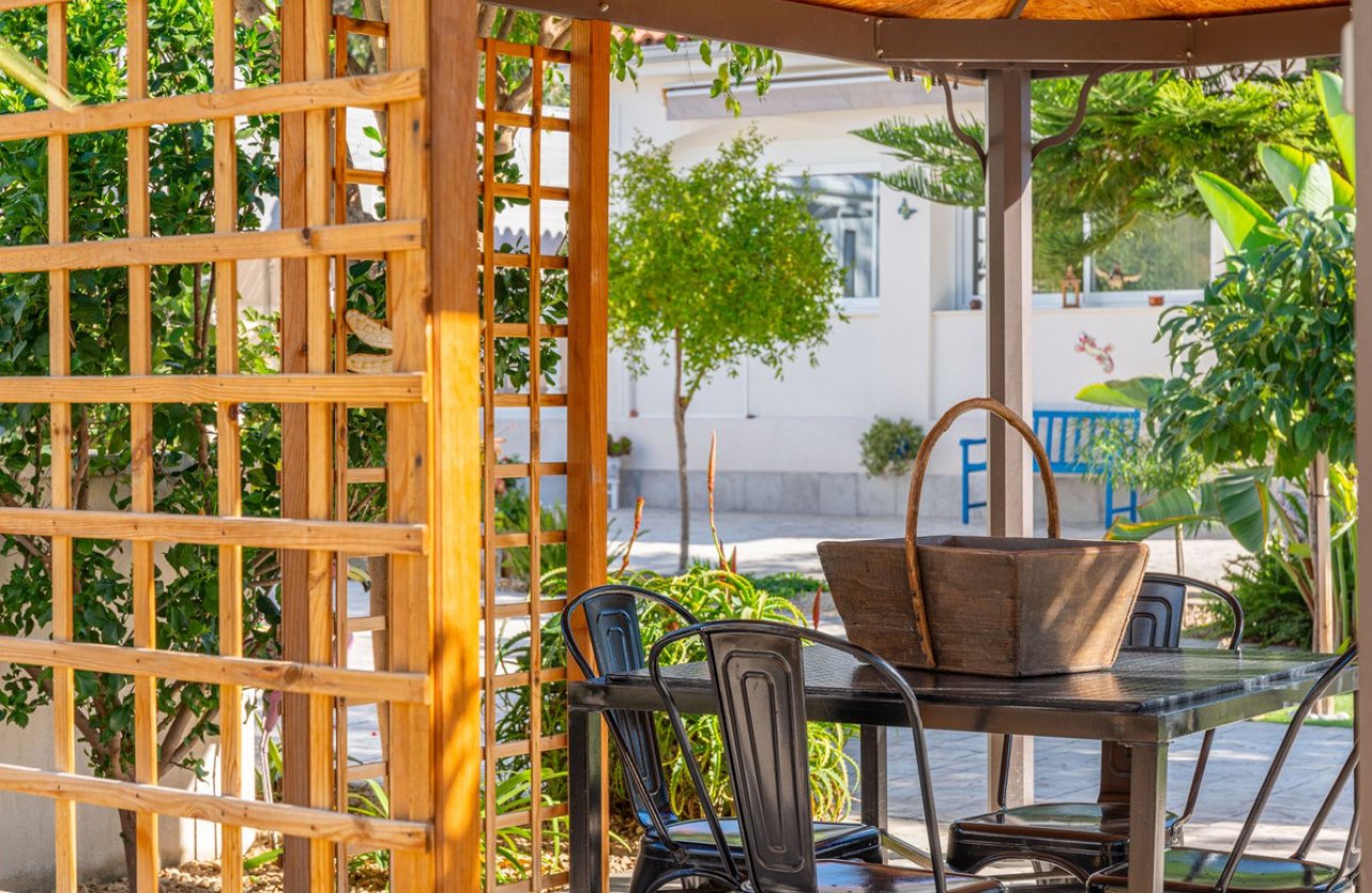 Használt ingatlanok - Villa -
Busot - Busot Centro