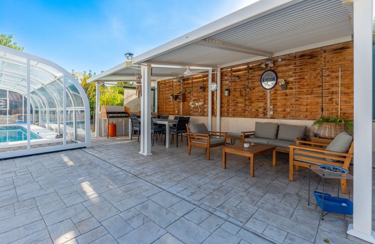 Használt ingatlanok - Villa -
Busot - Busot Centro