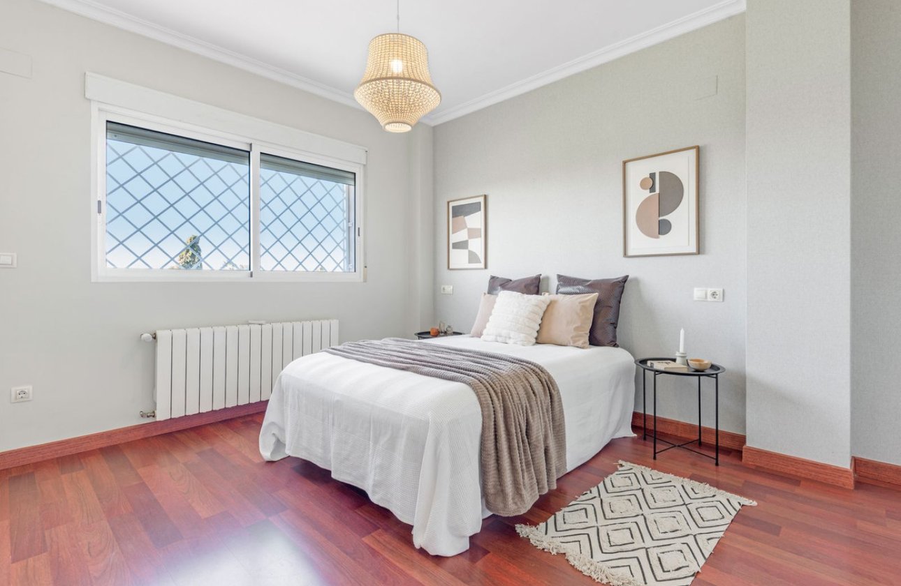 Használt ingatlanok - Villa -
Busot - Busot Centro