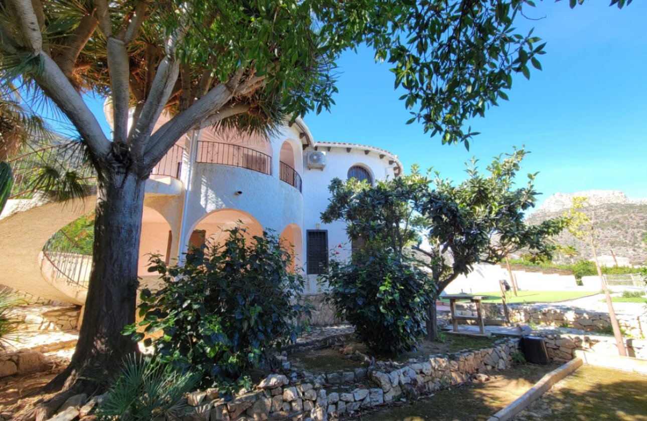 Használt ingatlanok - Villa -
Calpe - Calpe Centro