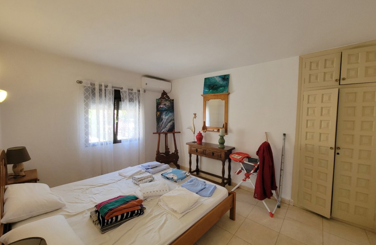 Használt ingatlanok - Villa -
Calpe - Calpe Centro