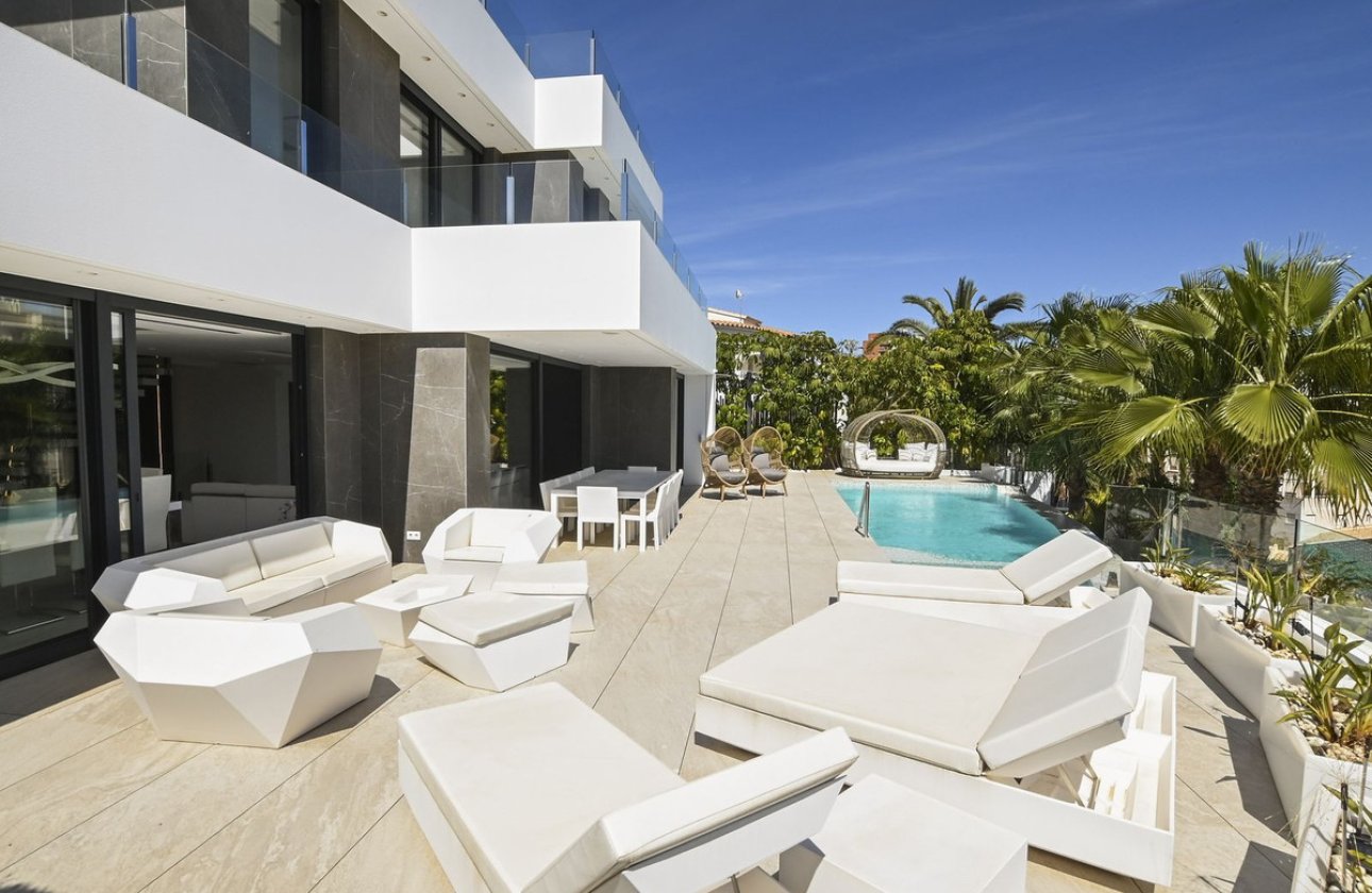 Használt ingatlanok - Villa -
Calpe - Calpe Centro