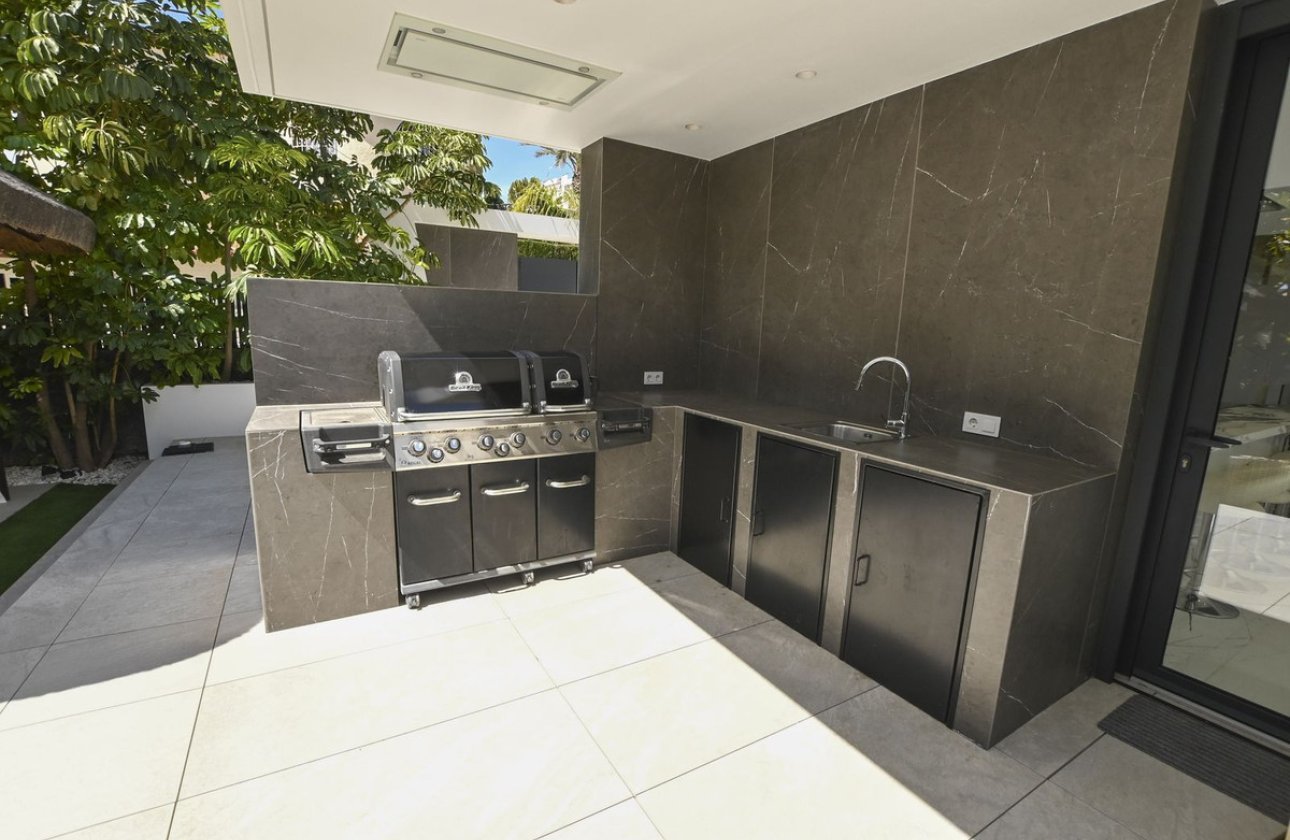 Használt ingatlanok - Villa -
Calpe - Calpe Centro