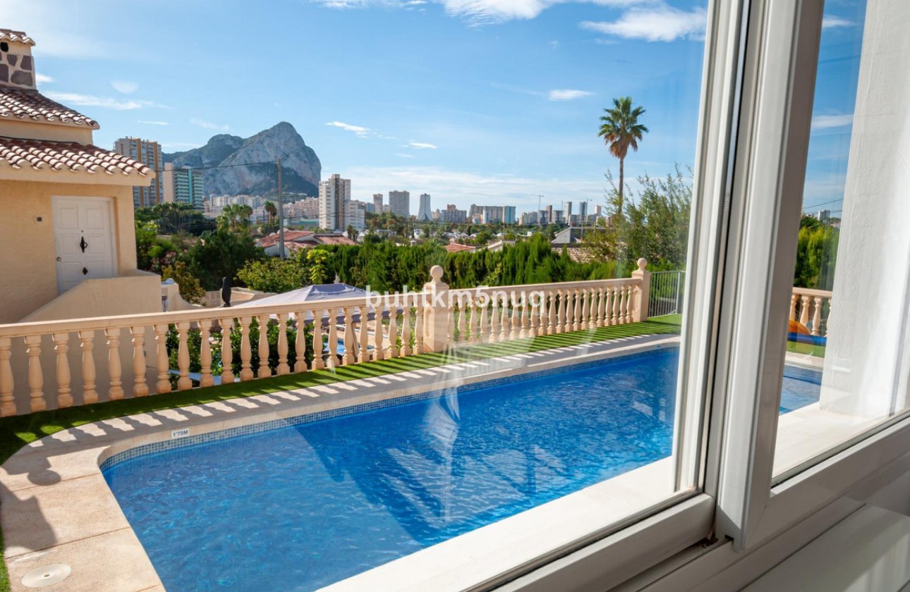 Használt ingatlanok - Villa -
Calpe - Calpe Centro