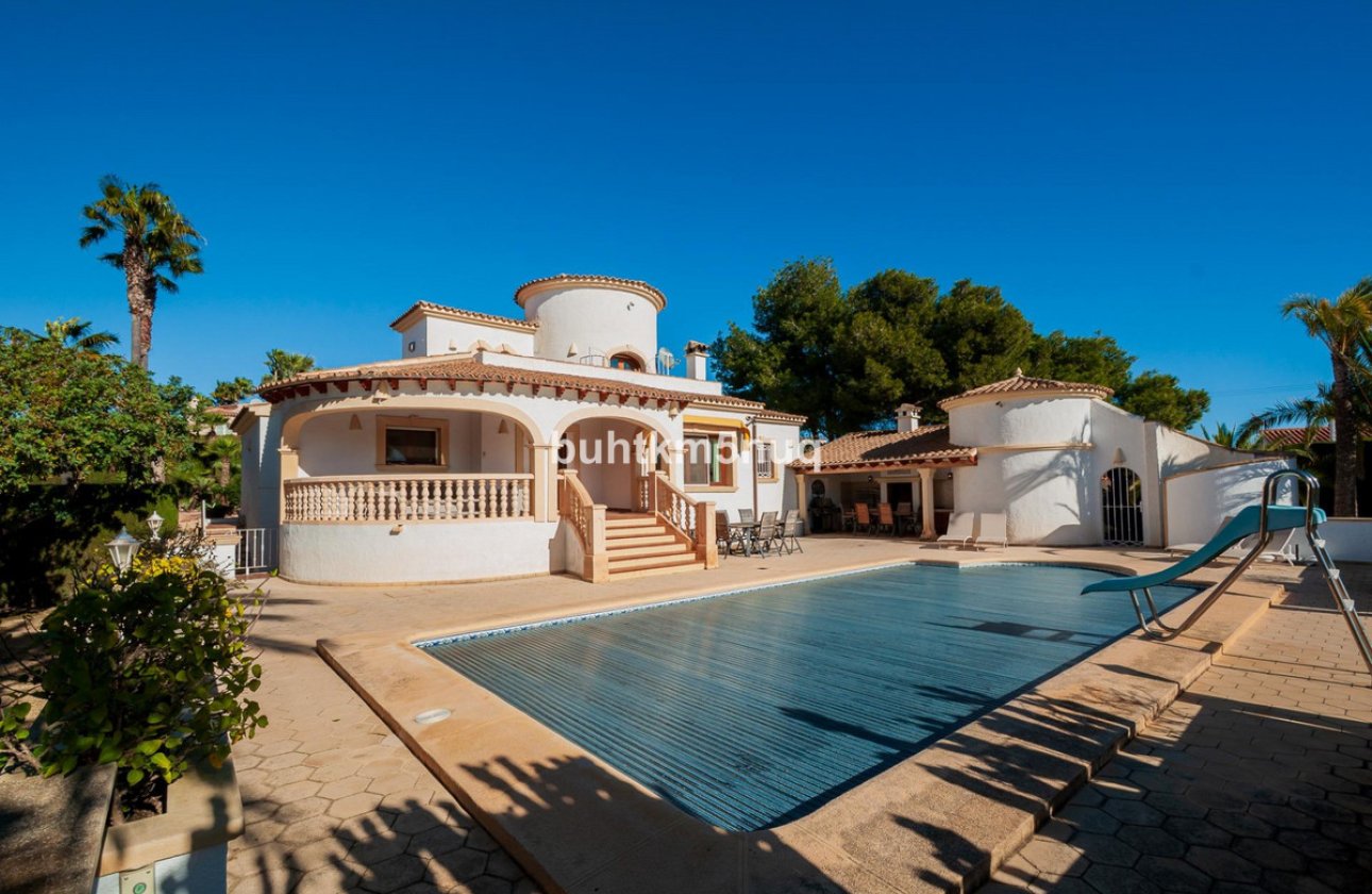 Használt ingatlanok - Villa -
Calpe - Calpe Centro