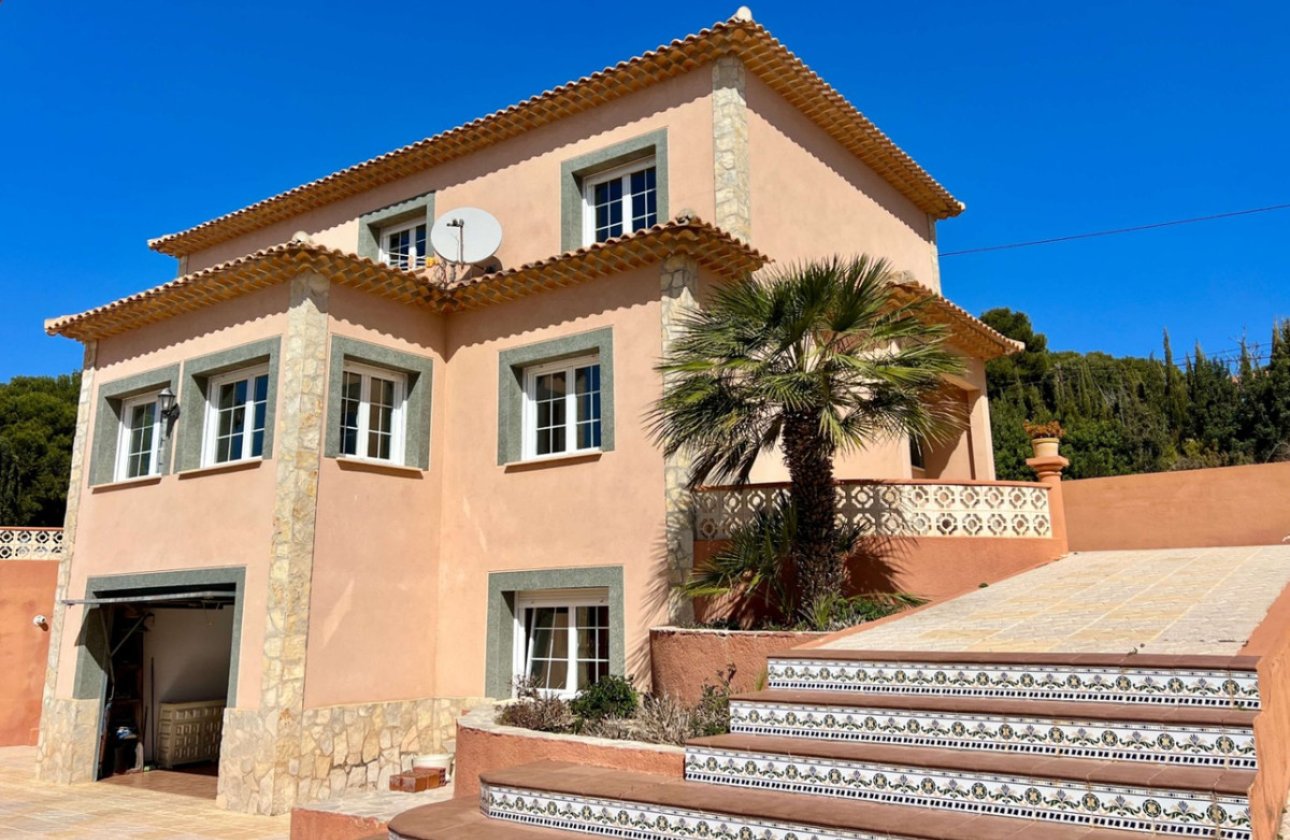 Használt ingatlanok - Villa -
Calpe - Calpe Centro