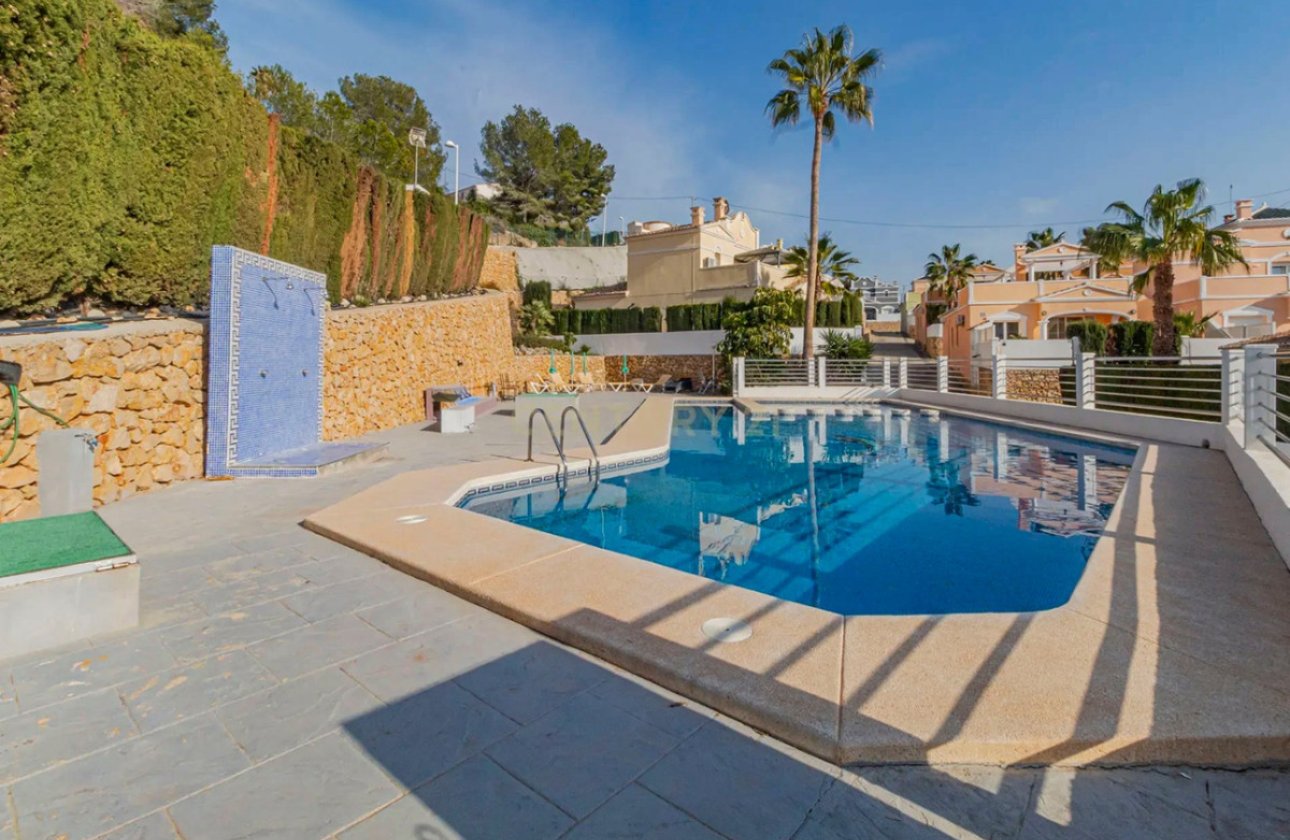 Használt ingatlanok - Villa -
Calpe - Calpe Centro