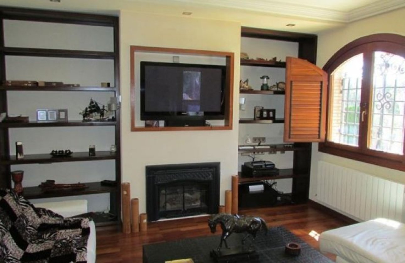 Használt ingatlanok - Villa -
Campoamor