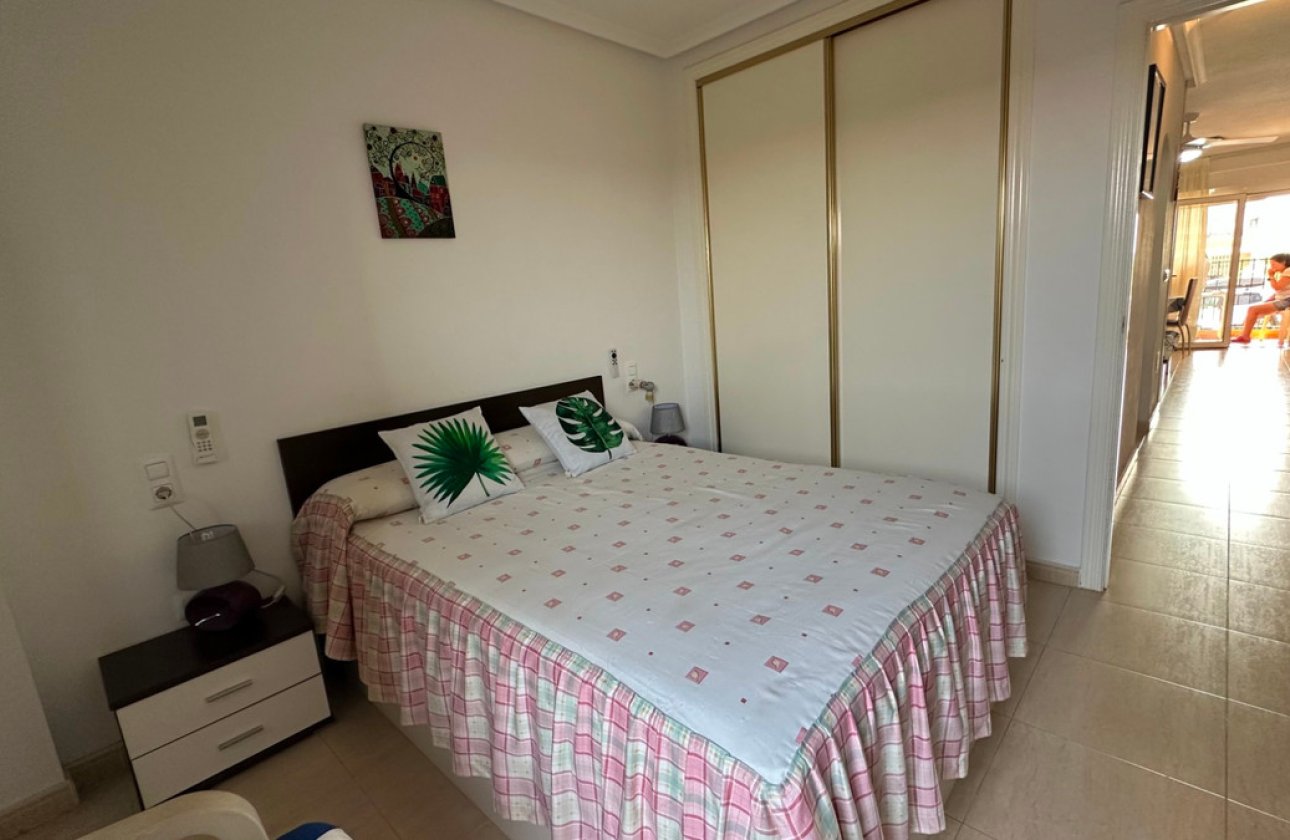 Használt ingatlanok - Villa -
Daya Nueva - Daya Nueva Centro