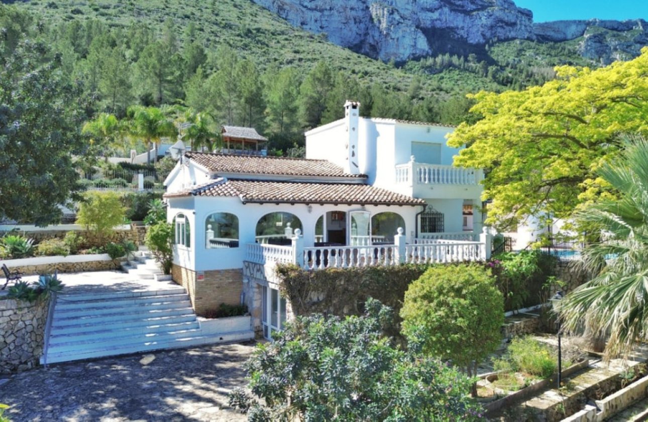 Használt ingatlanok - Villa -
Denia - Denia Centro