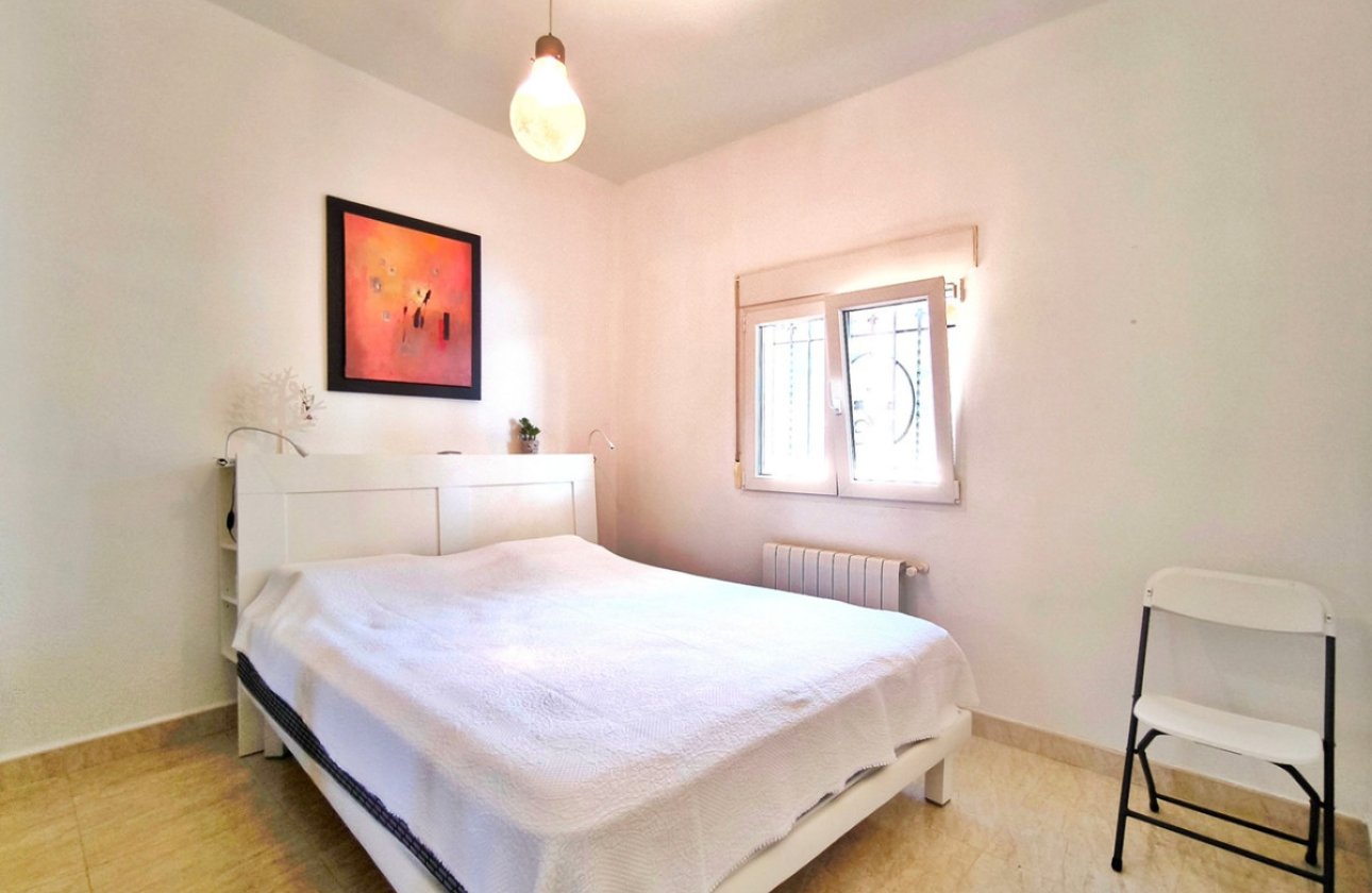 Használt ingatlanok - Villa -
Denia - Denia Centro