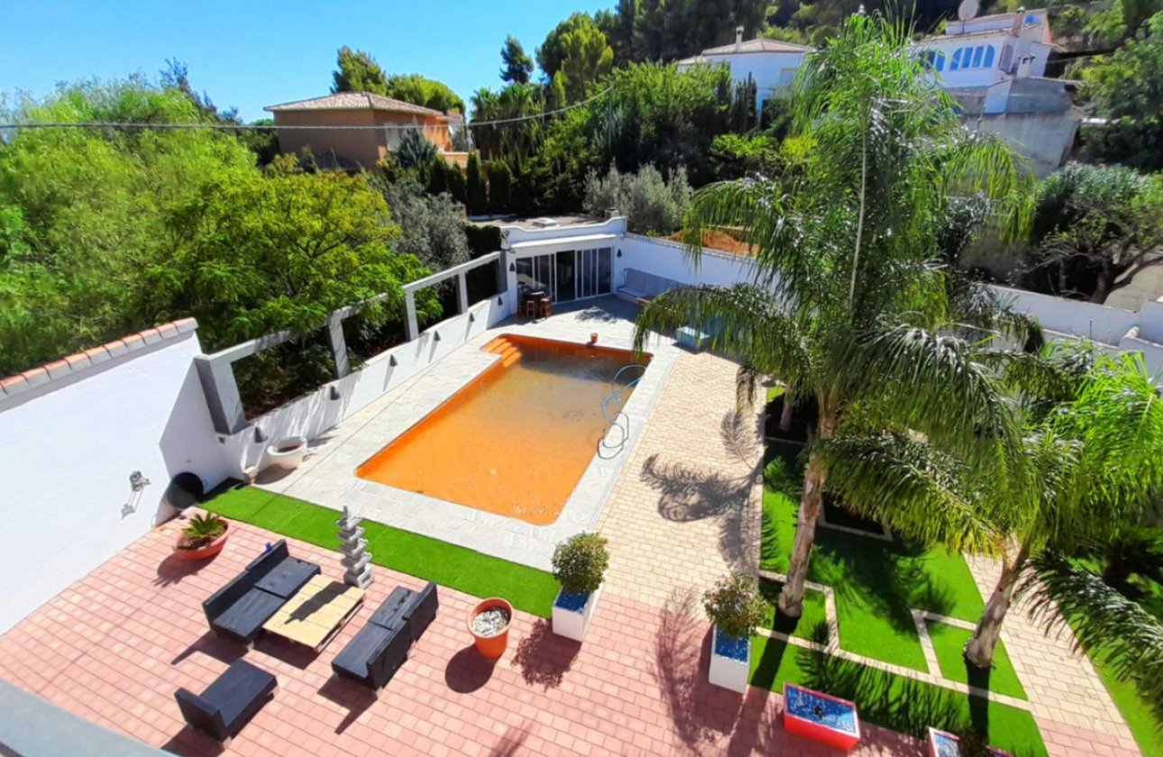 Használt ingatlanok - Villa -
Denia - Denia Centro