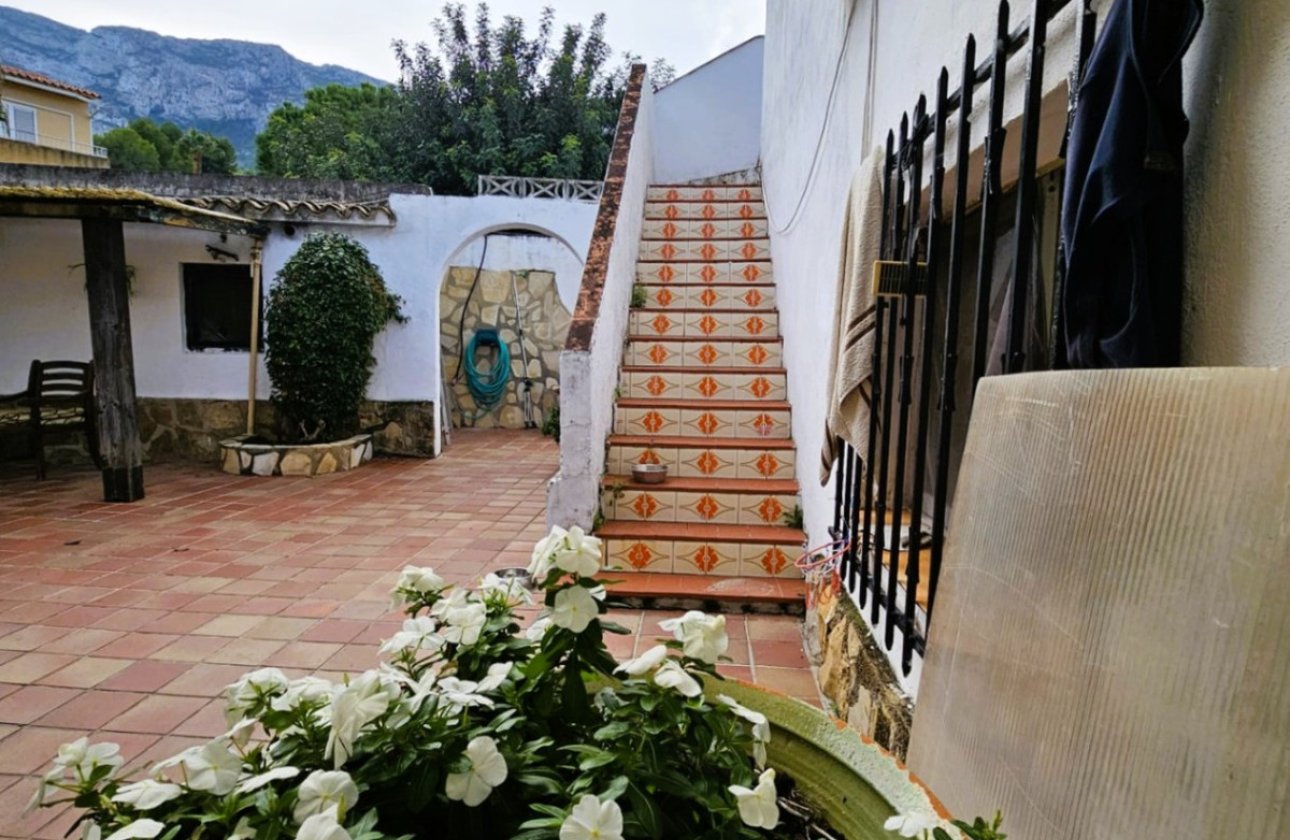 Használt ingatlanok - Villa -
Denia - Denia Centro